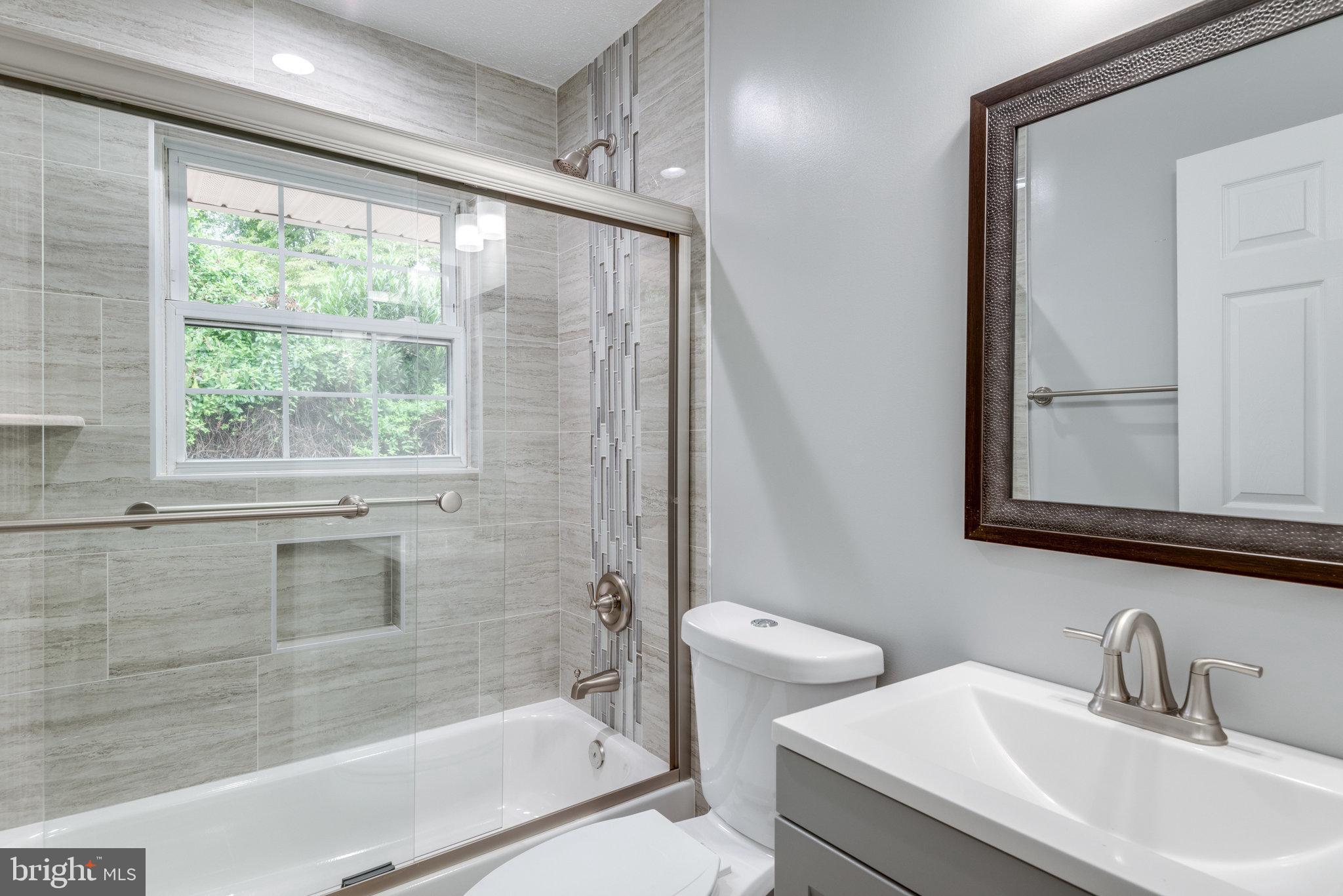 RIDGEVIEW - Residential