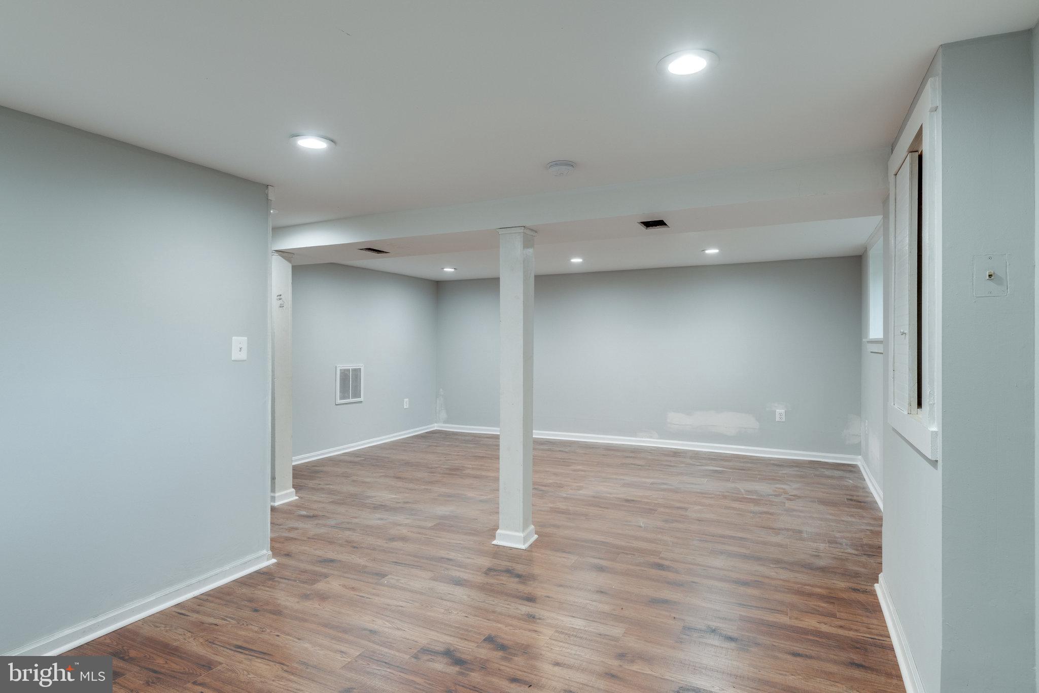 RIDGEVIEW - Residential