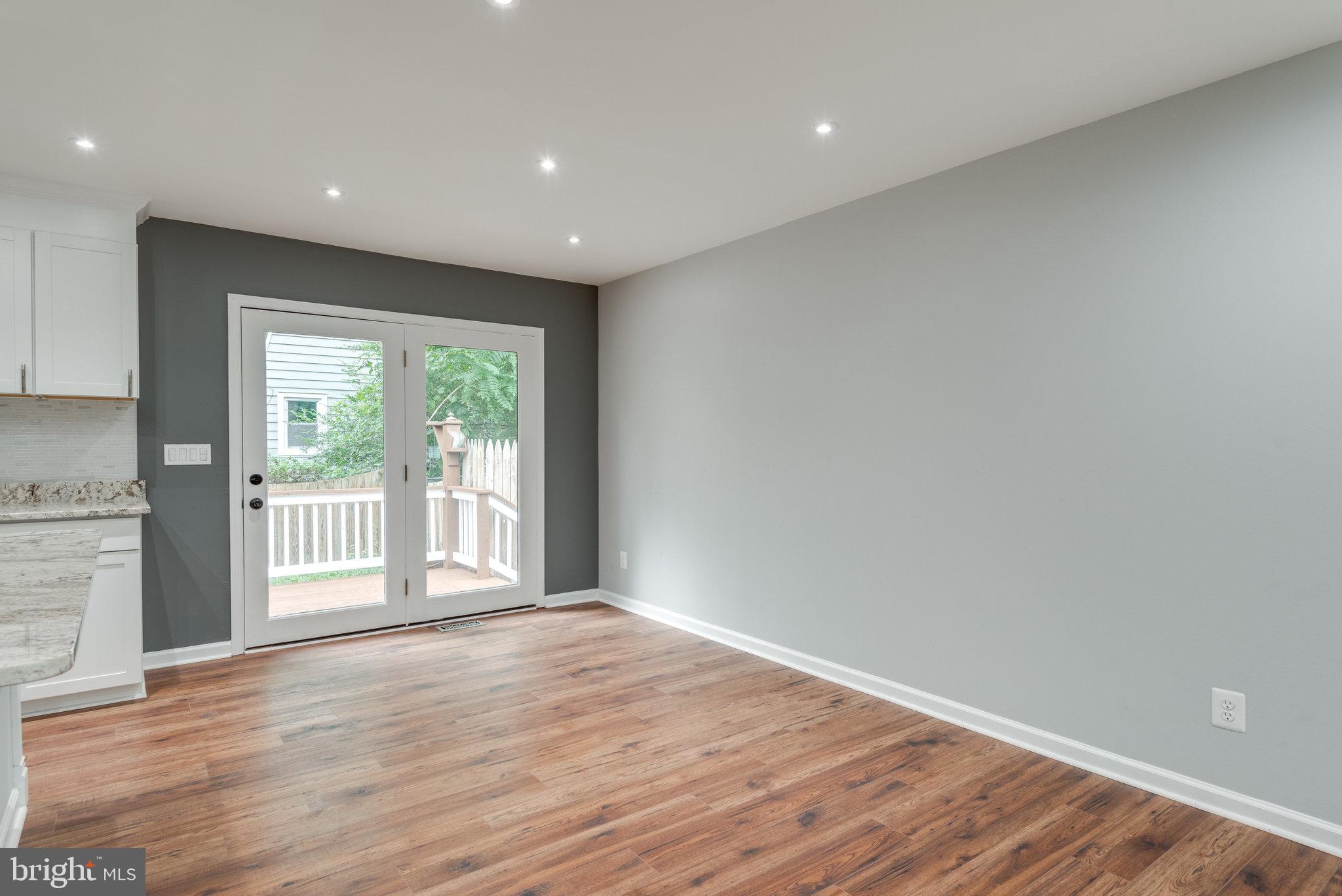 RIDGEVIEW - Residential