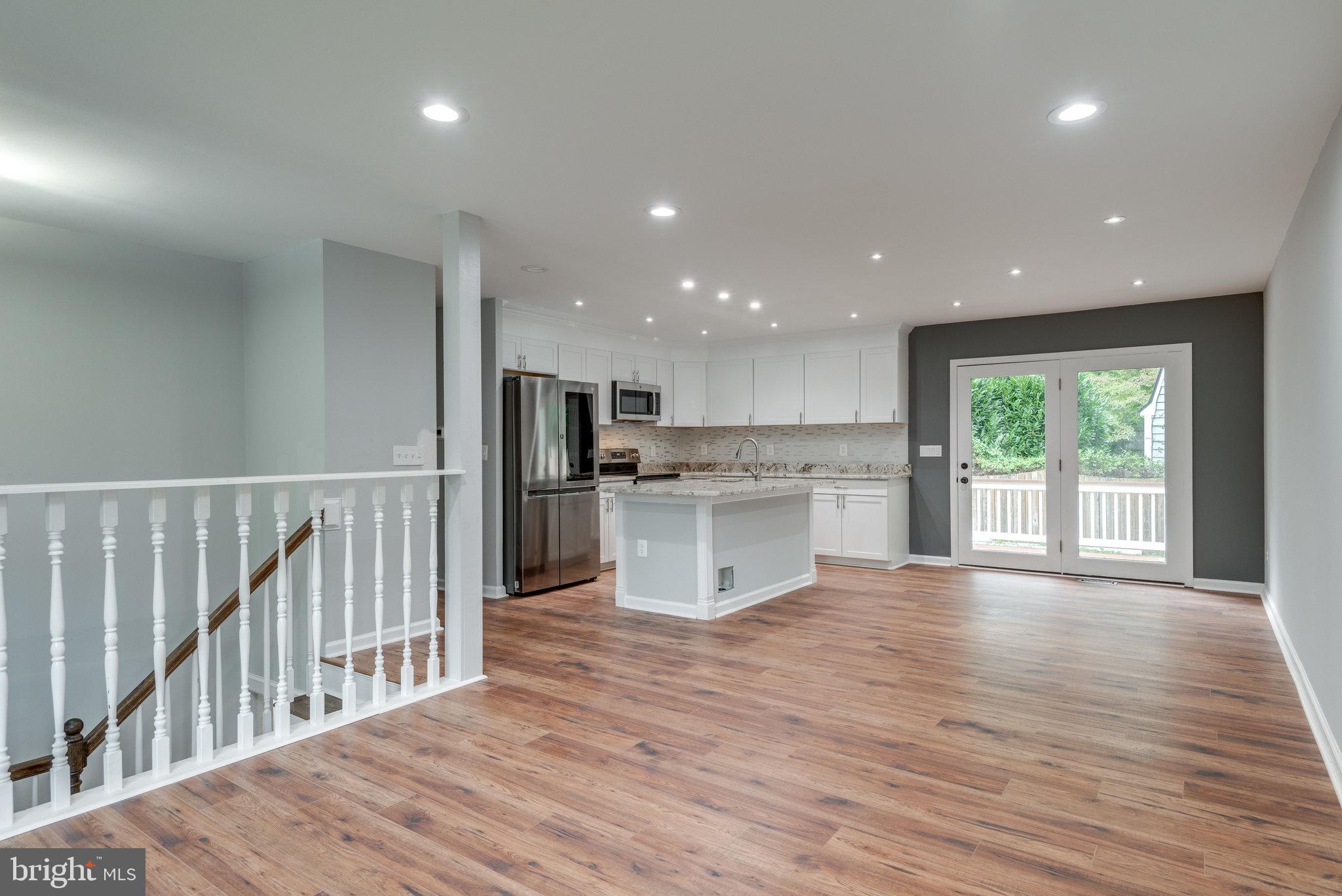 RIDGEVIEW - Residential