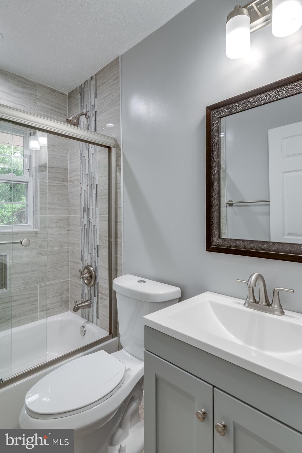 RIDGEVIEW - Residential