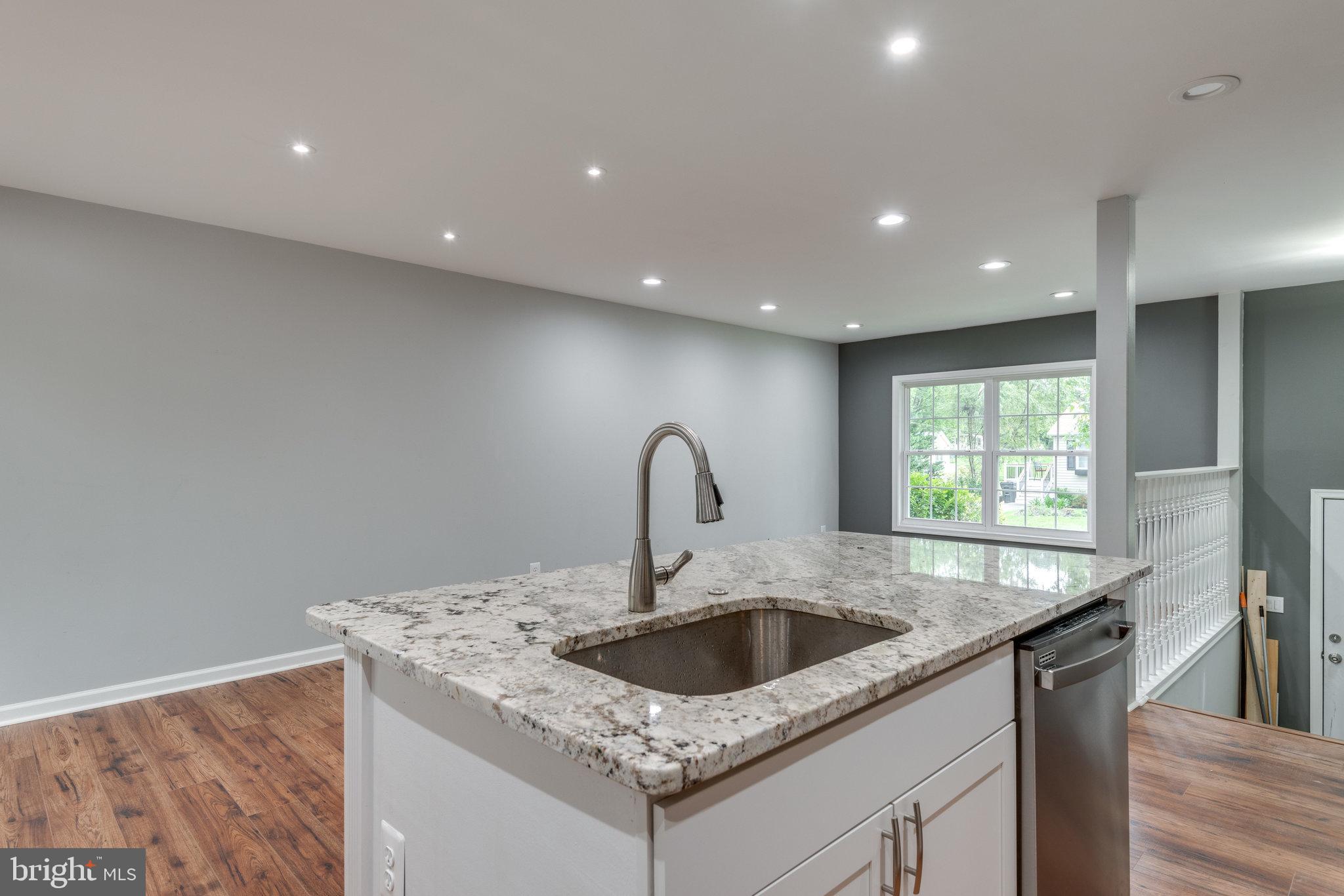 RIDGEVIEW - Residential