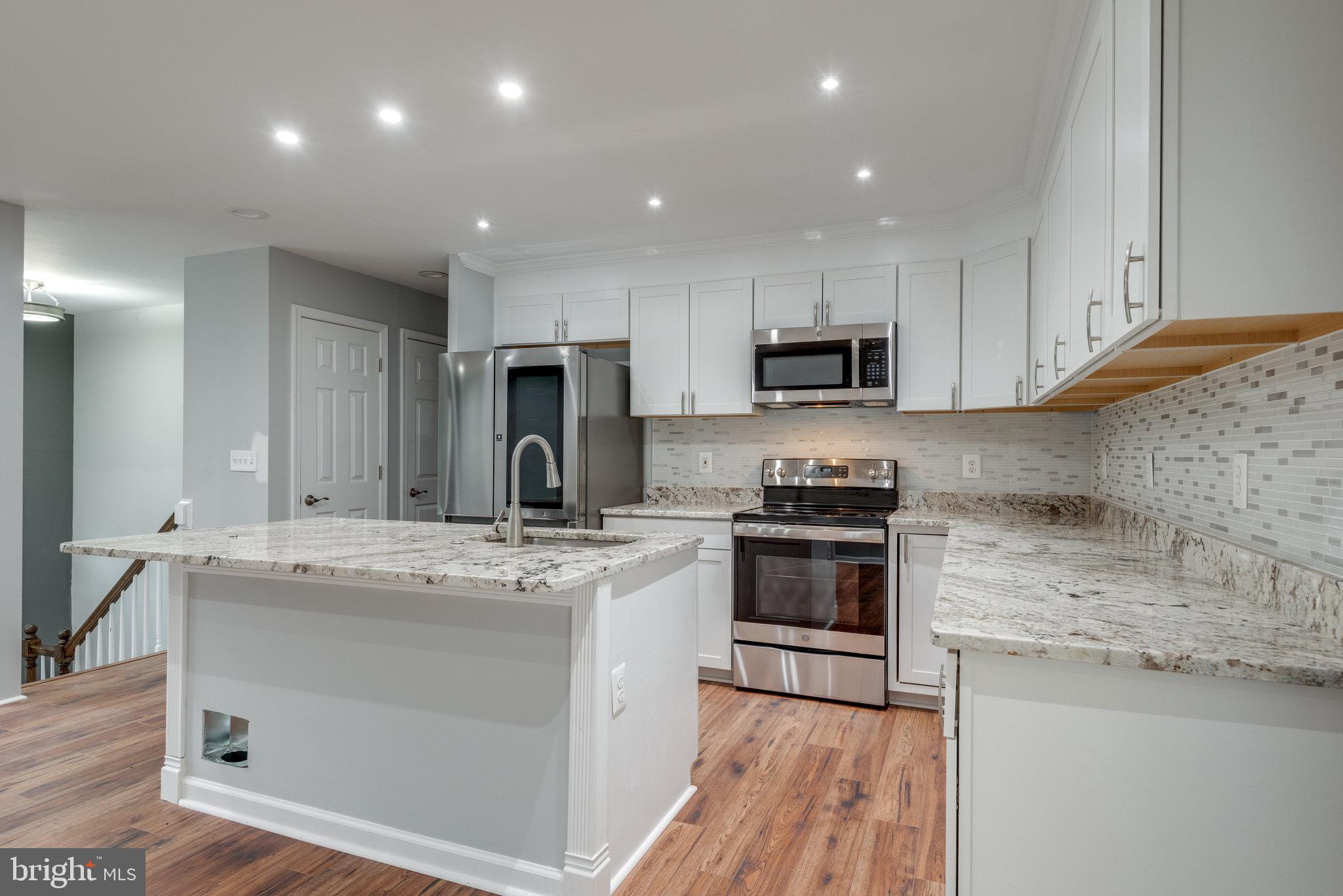 RIDGEVIEW - Residential