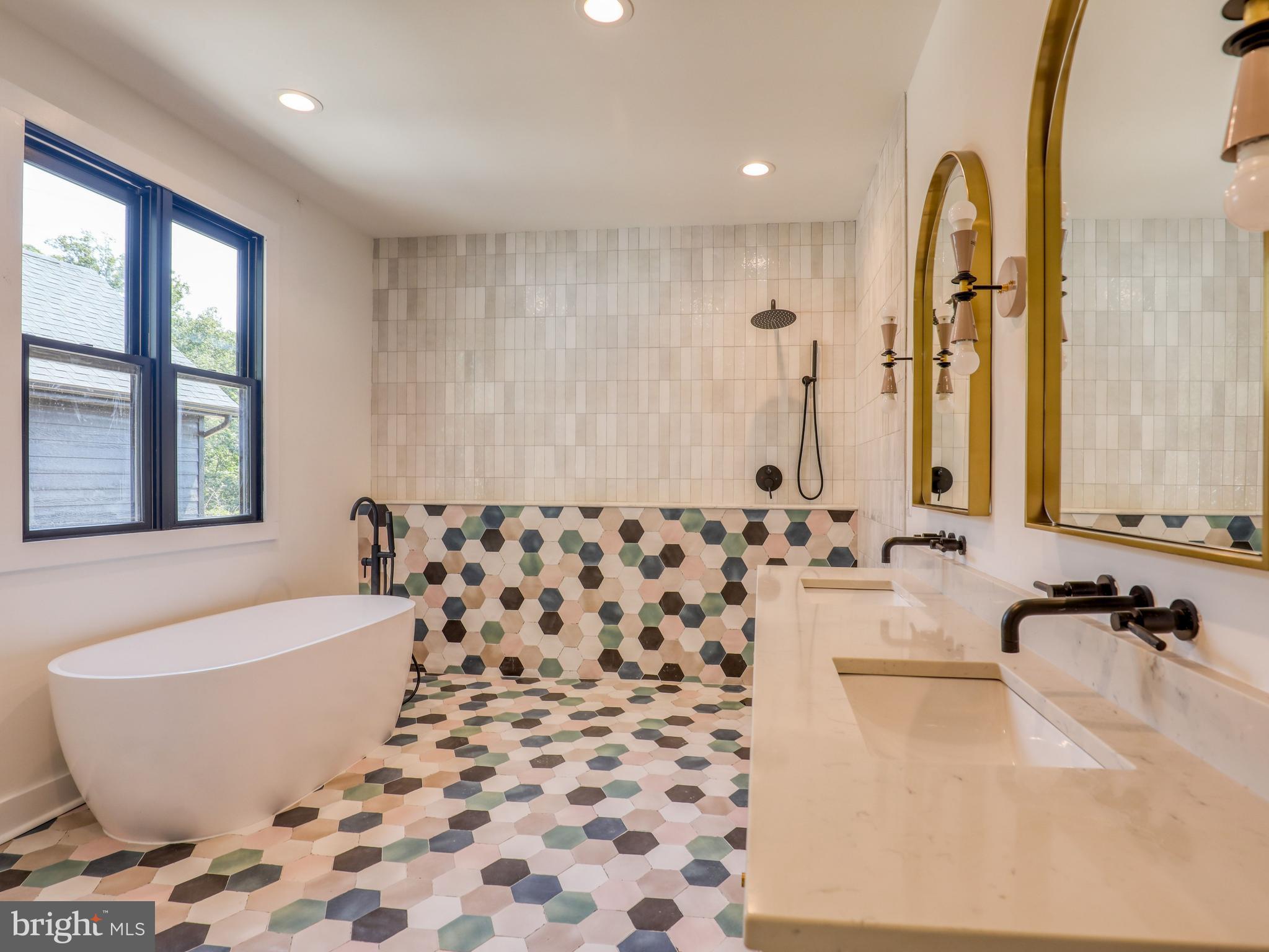 JUNEWOOD ESTATES - Residential