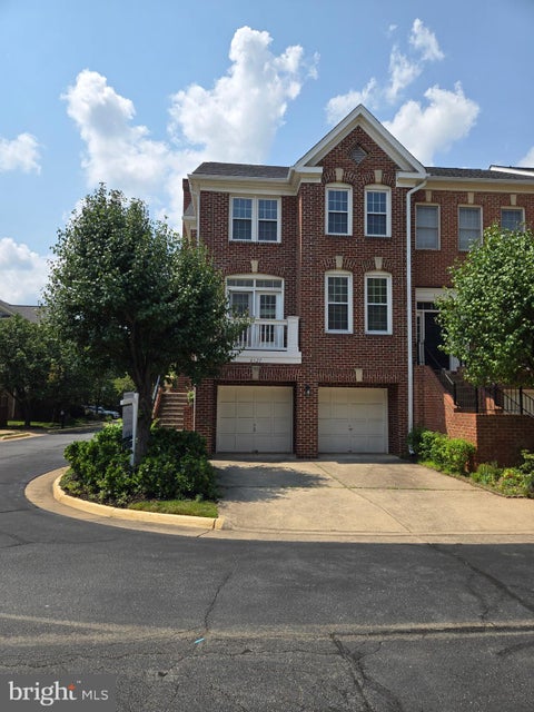 Photo of 8127 Boss Street, VIENNA, VA 22182 (MLS # VAFX2324334)
