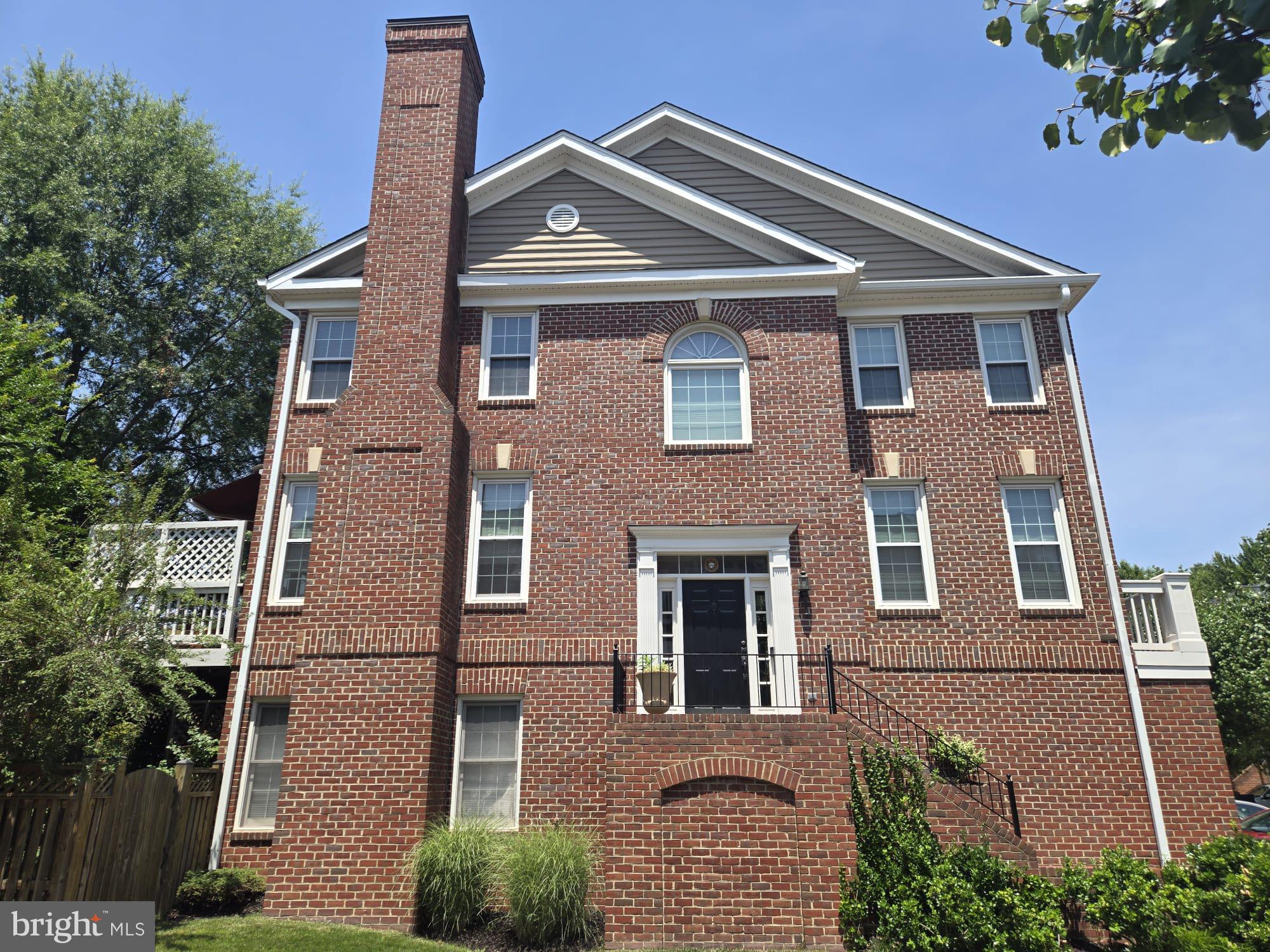 8127 BOSS STREET