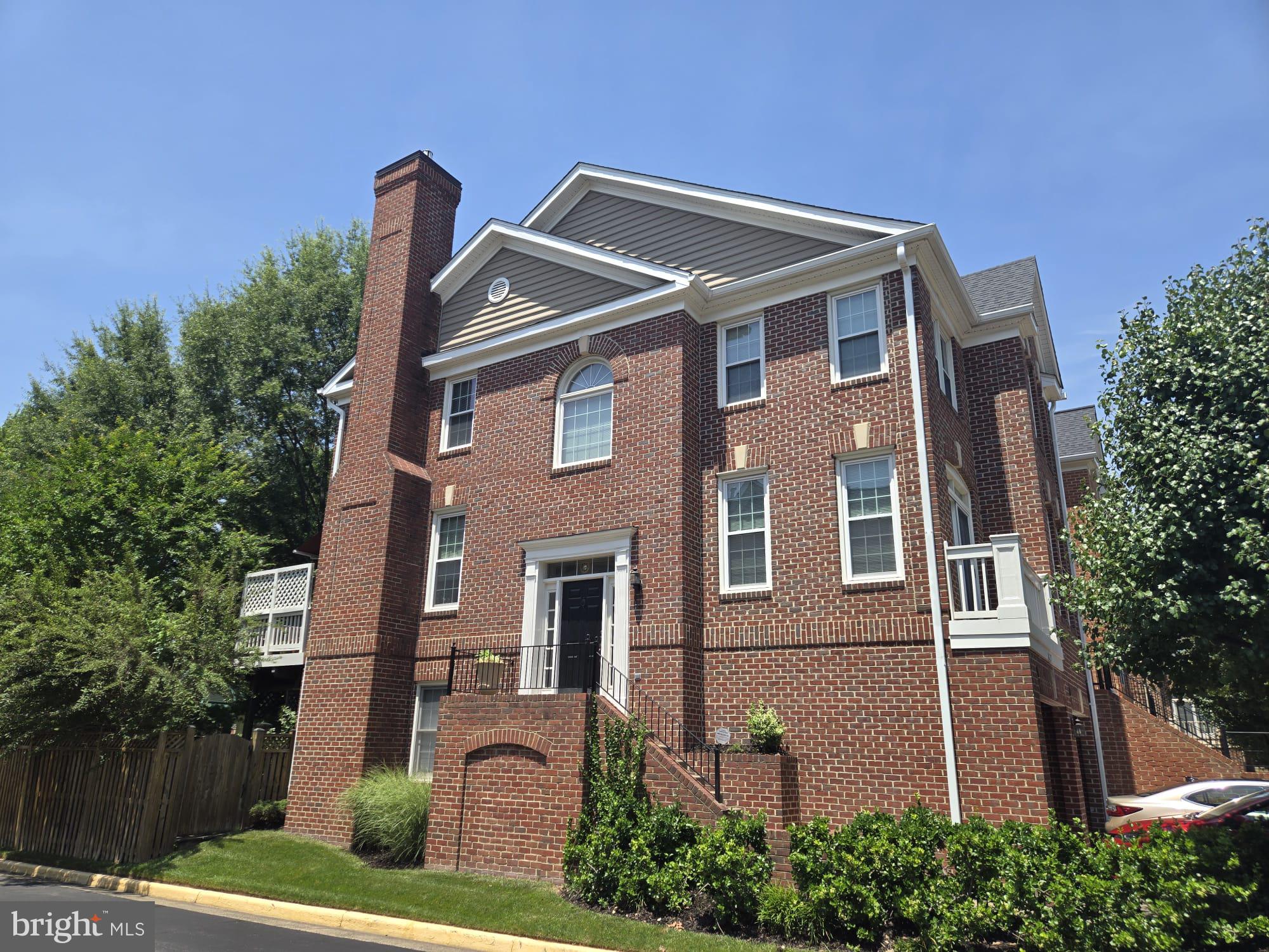 8127 BOSS STREET