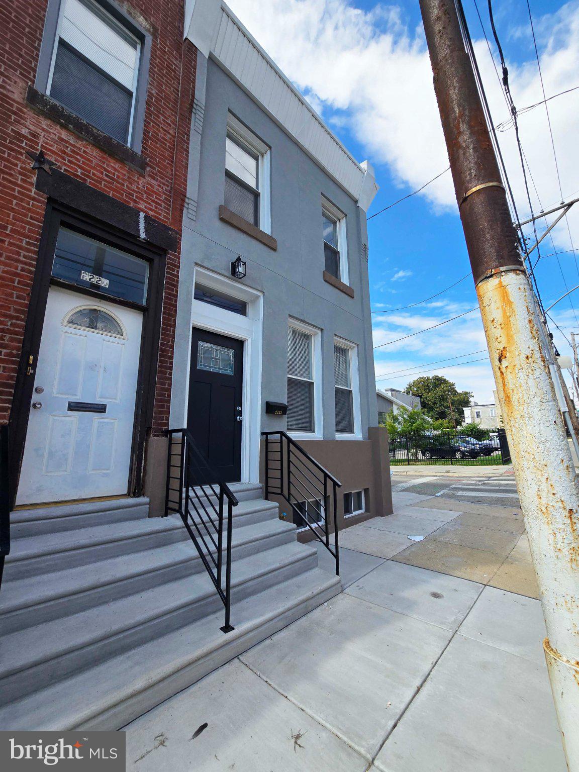 2222 N 10TH STREET