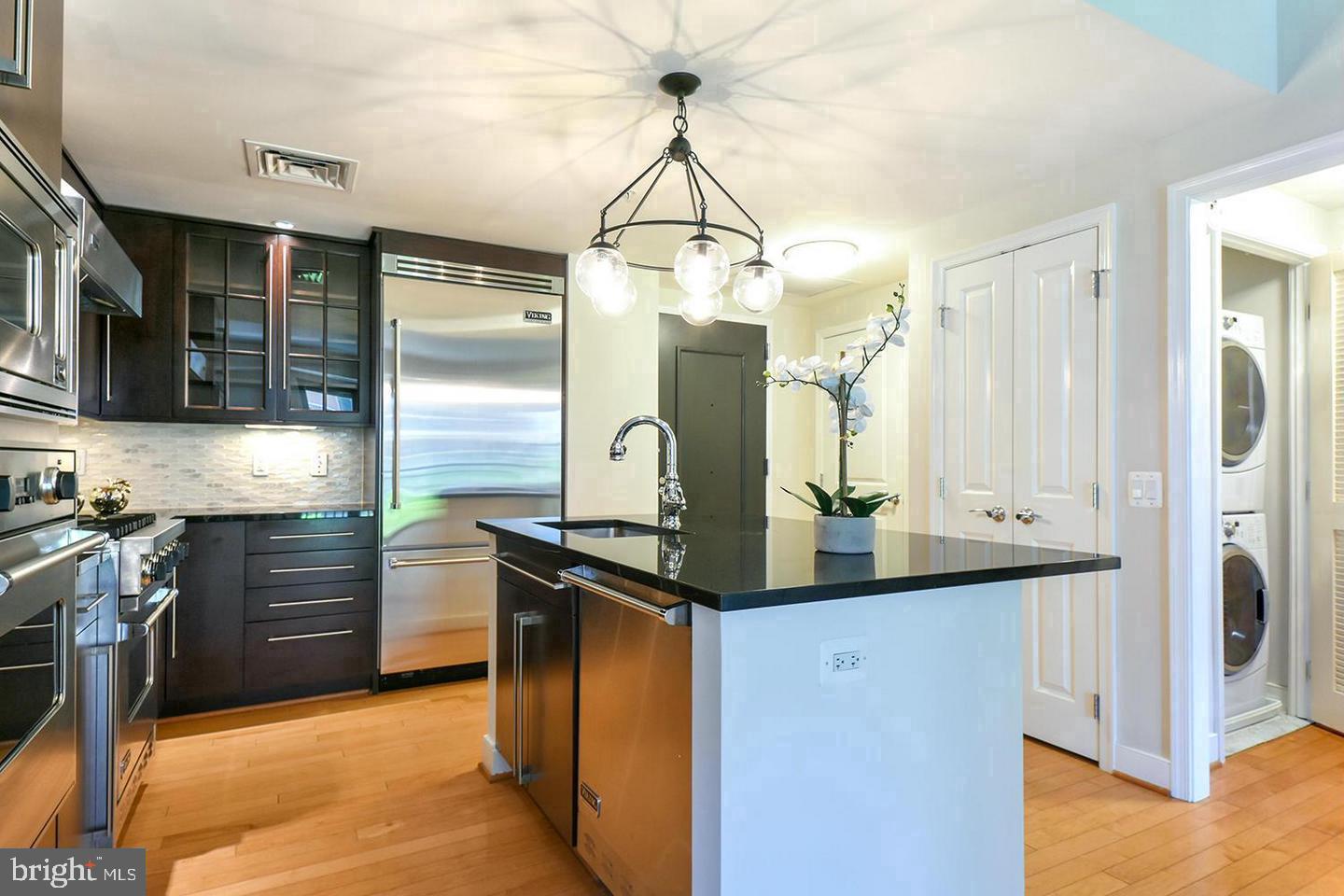 LIONSGATE - Residential Lease