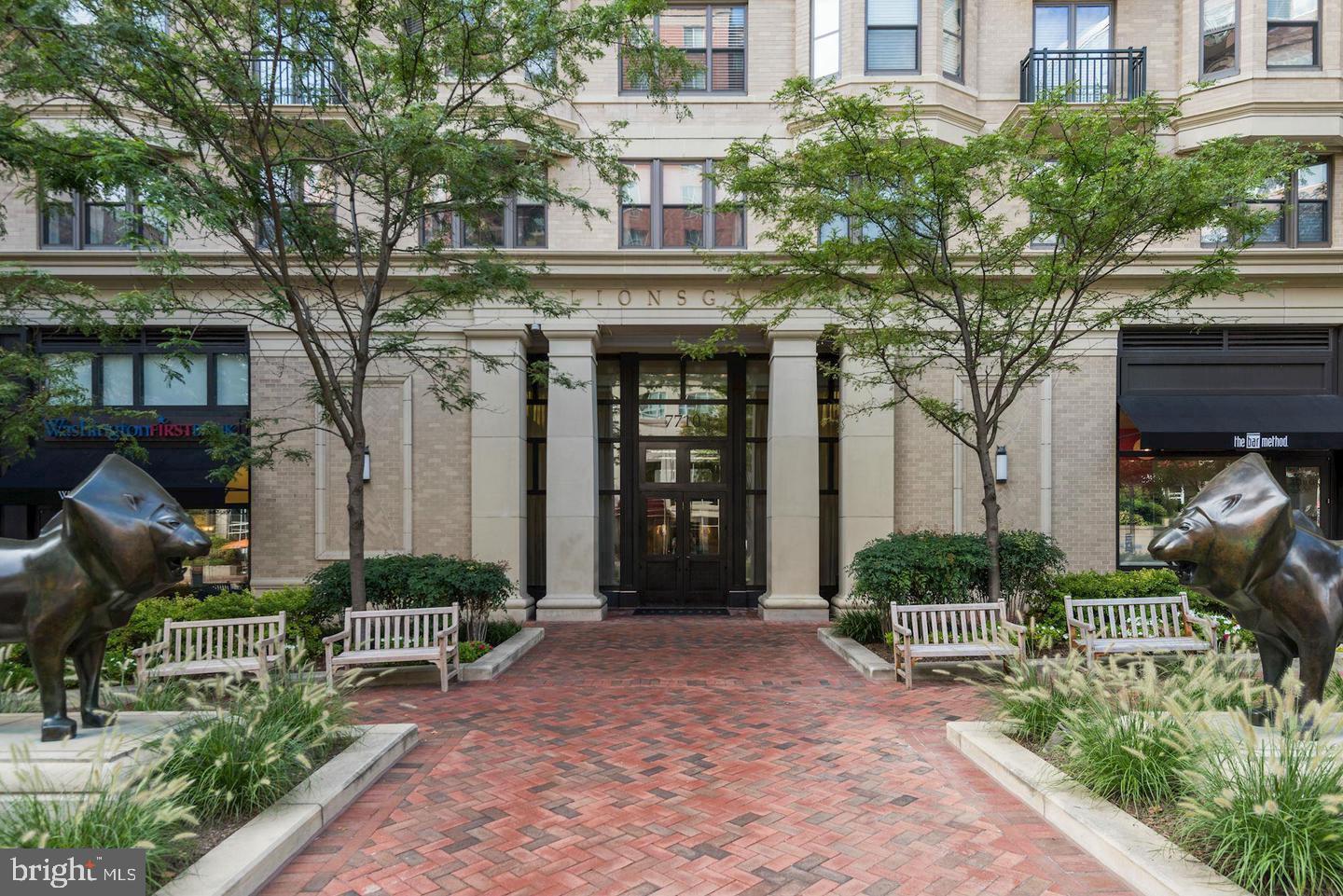 LIONSGATE - Residential Lease