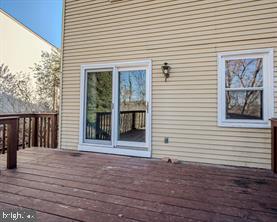 PLUM RUN - Residential Lease