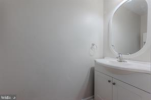 PLUM RUN - Residential Lease