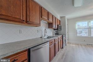 PLUM RUN - Residential Lease