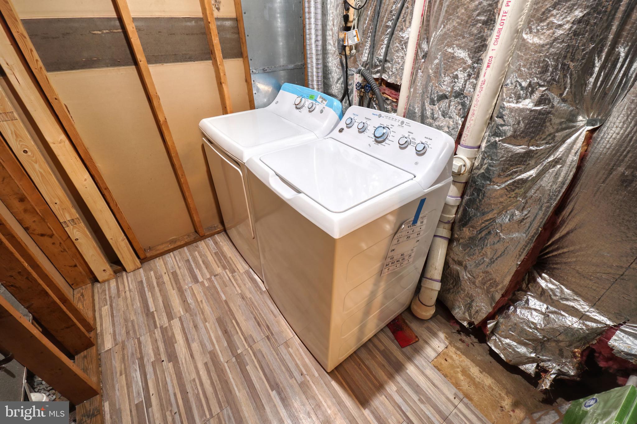 BOWLING BROOK FARMS - Residential Lease