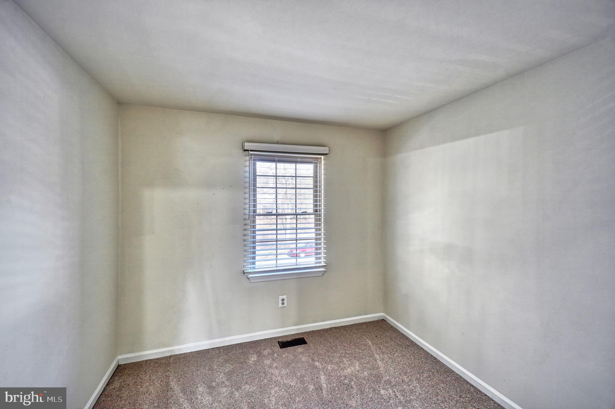 BOWLING BROOK FARMS - Residential Lease