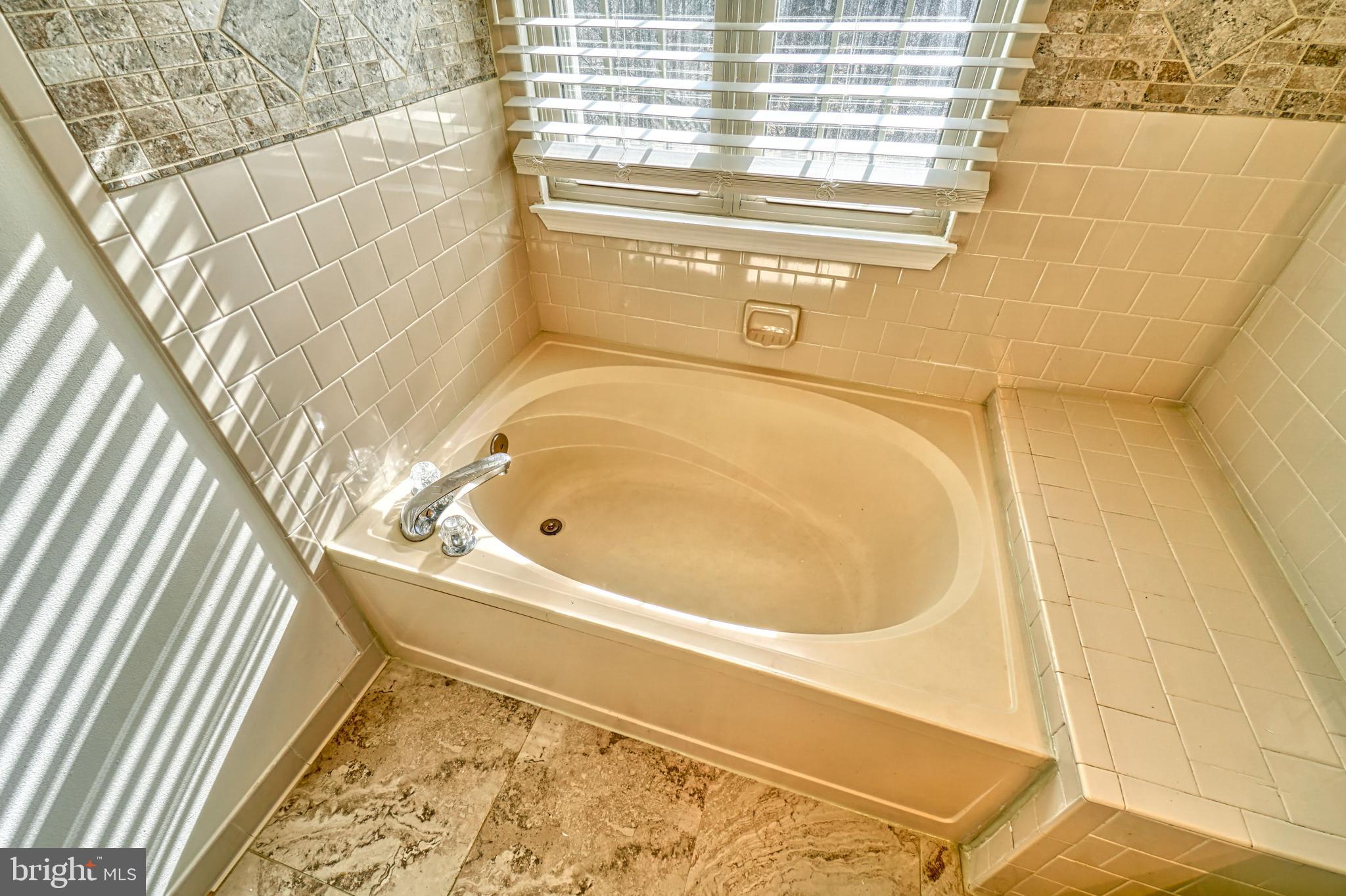 BOWLING BROOK FARMS - Residential Lease