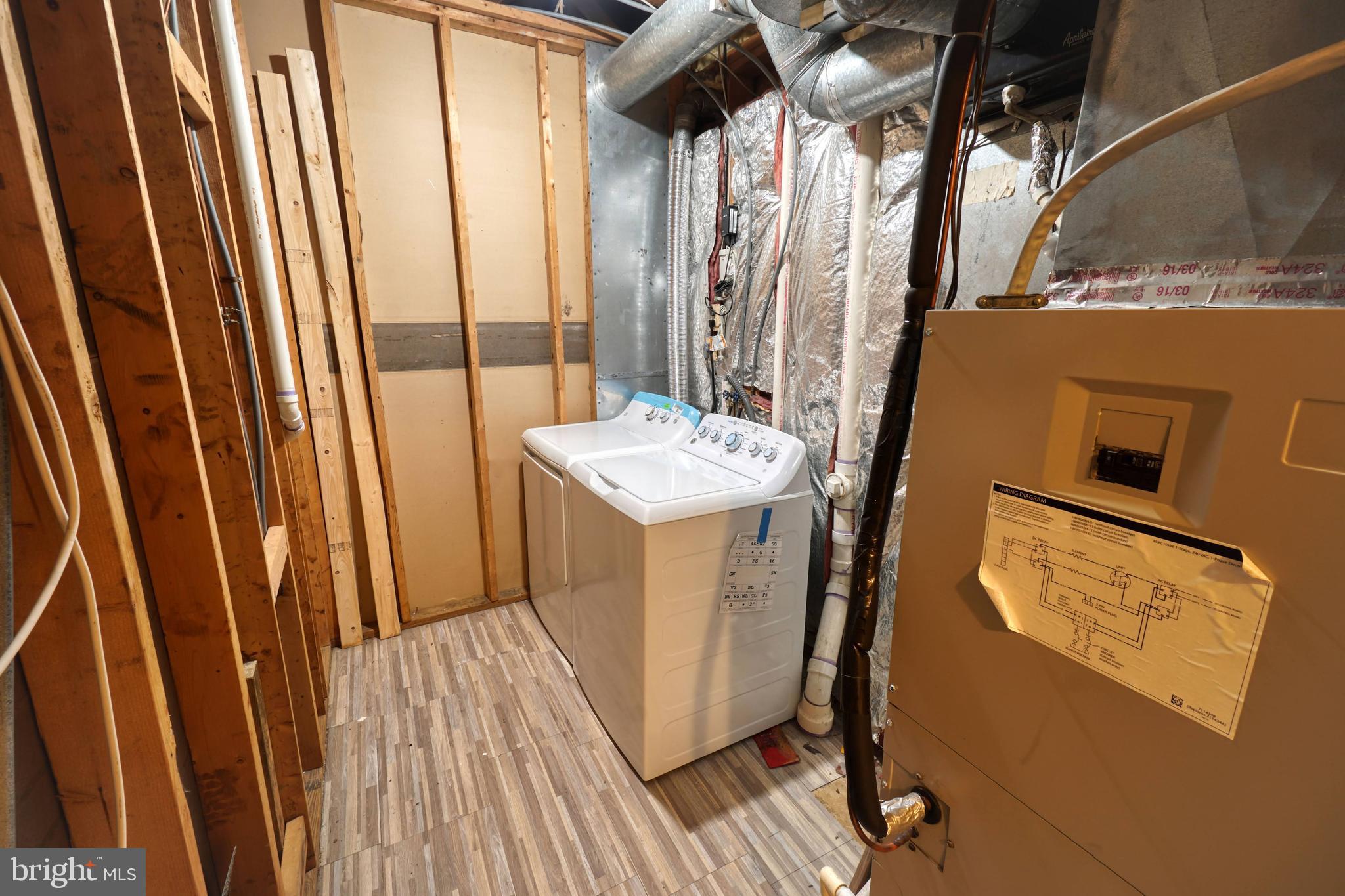 BOWLING BROOK FARMS - Residential Lease