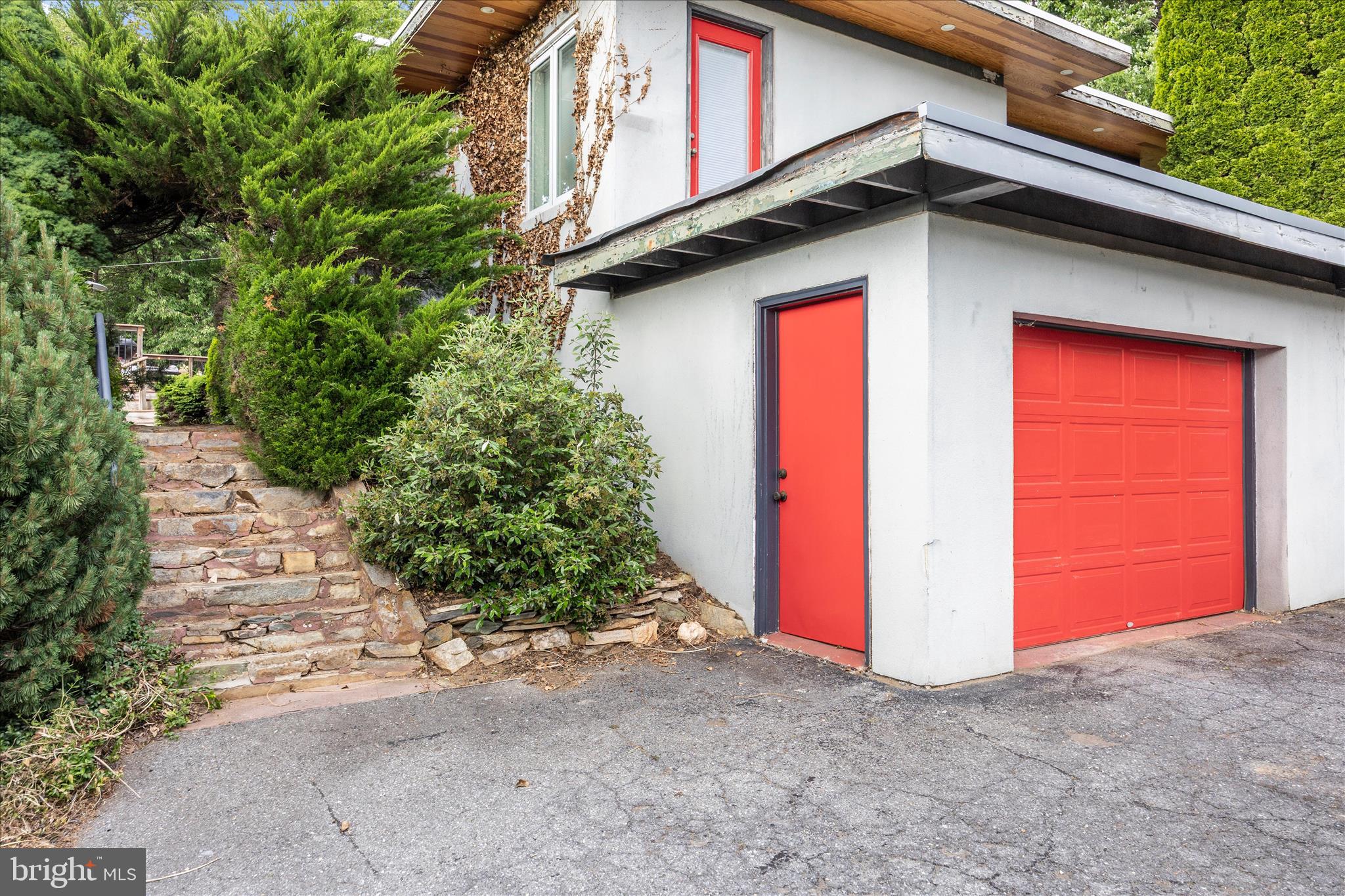 BRADDOCK HEIGHTS - Residential