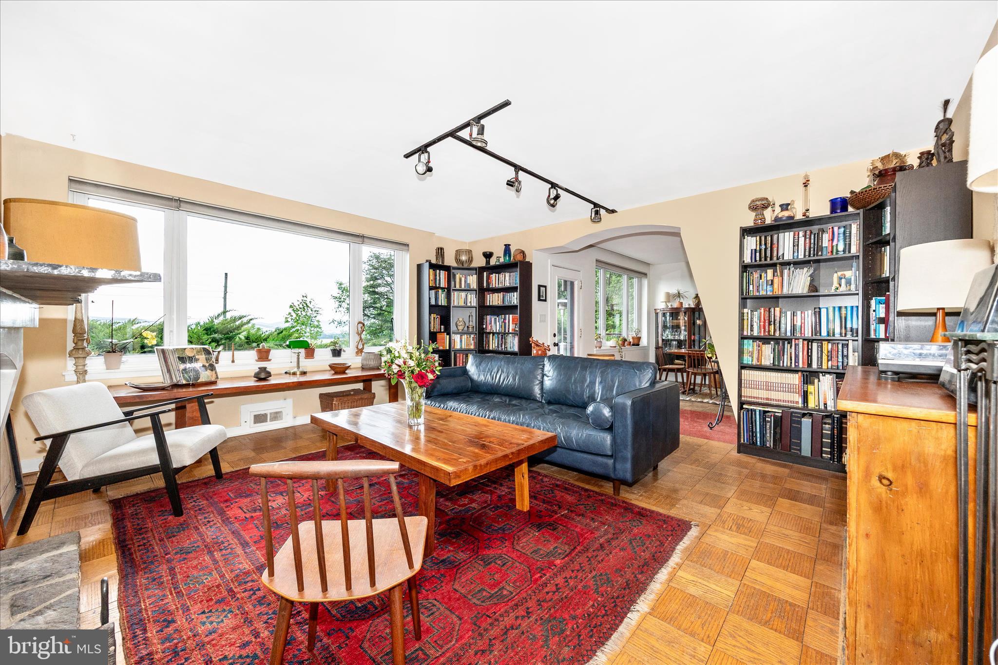 BRADDOCK HEIGHTS - Residential