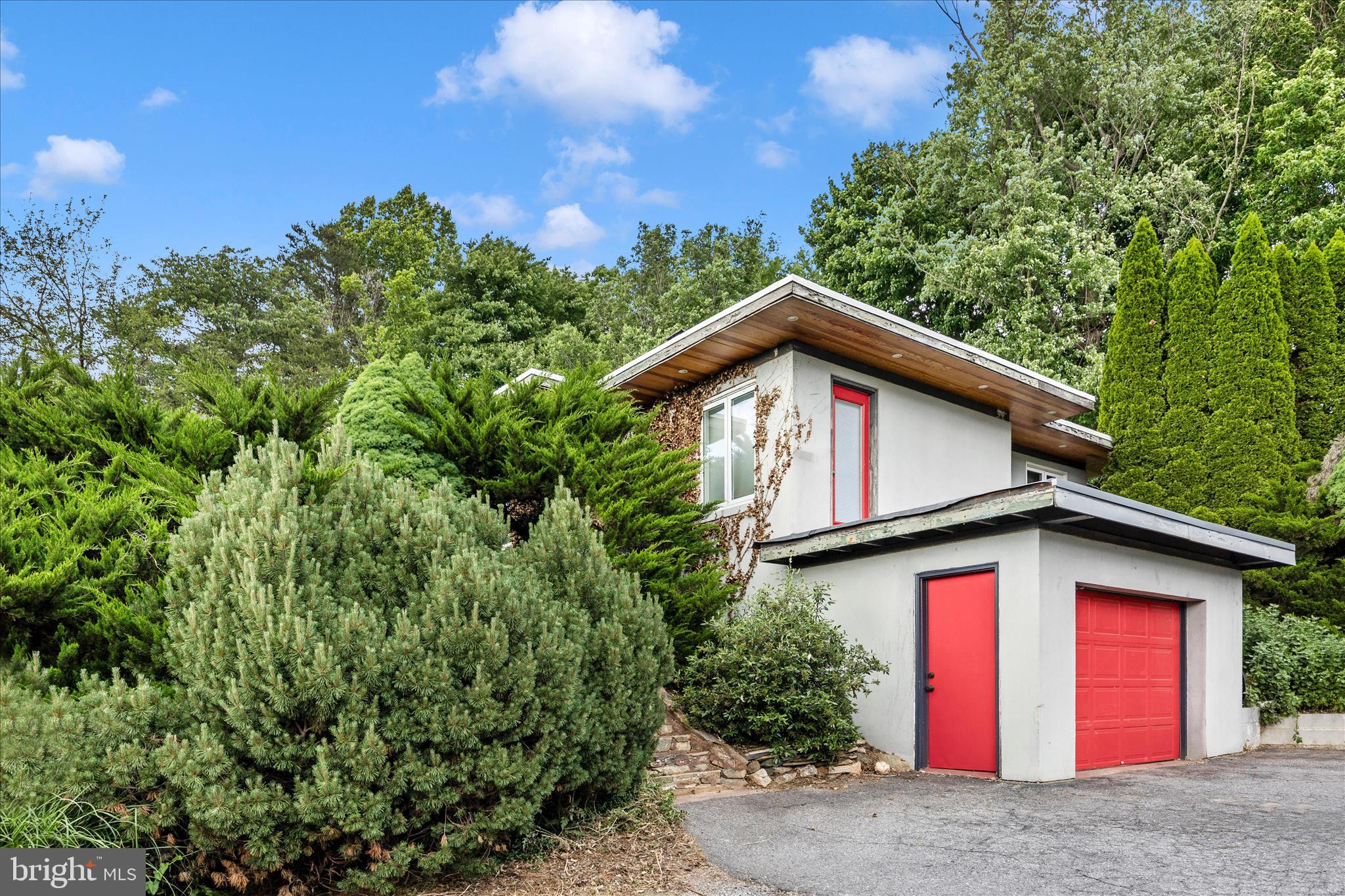 BRADDOCK HEIGHTS - Residential