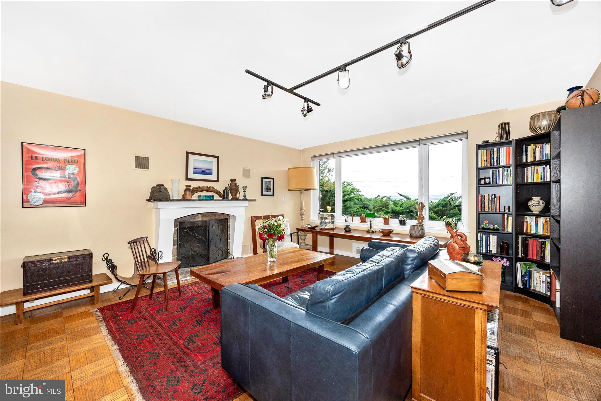 BRADDOCK HEIGHTS - Residential