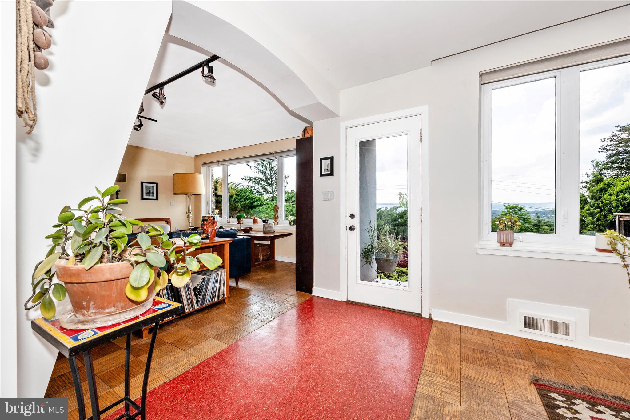 BRADDOCK HEIGHTS - Residential
