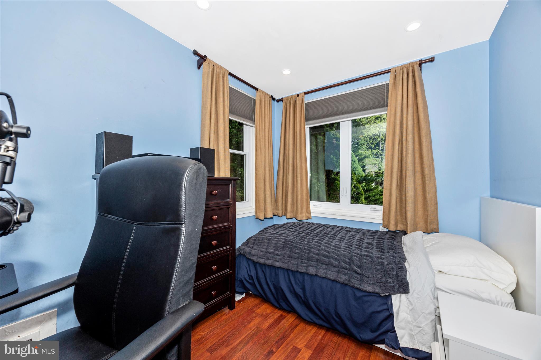 BRADDOCK HEIGHTS - Residential