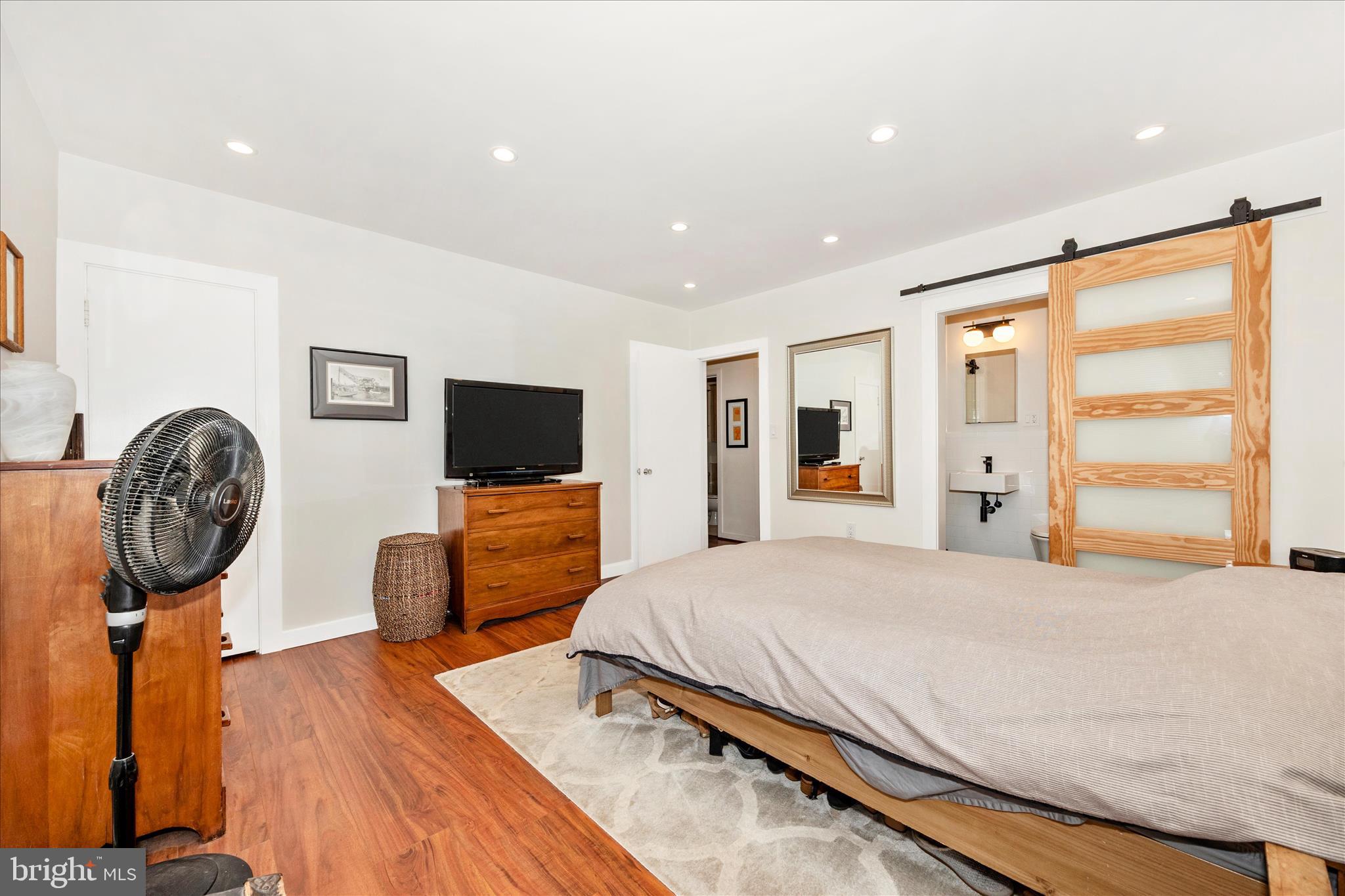 BRADDOCK HEIGHTS - Residential