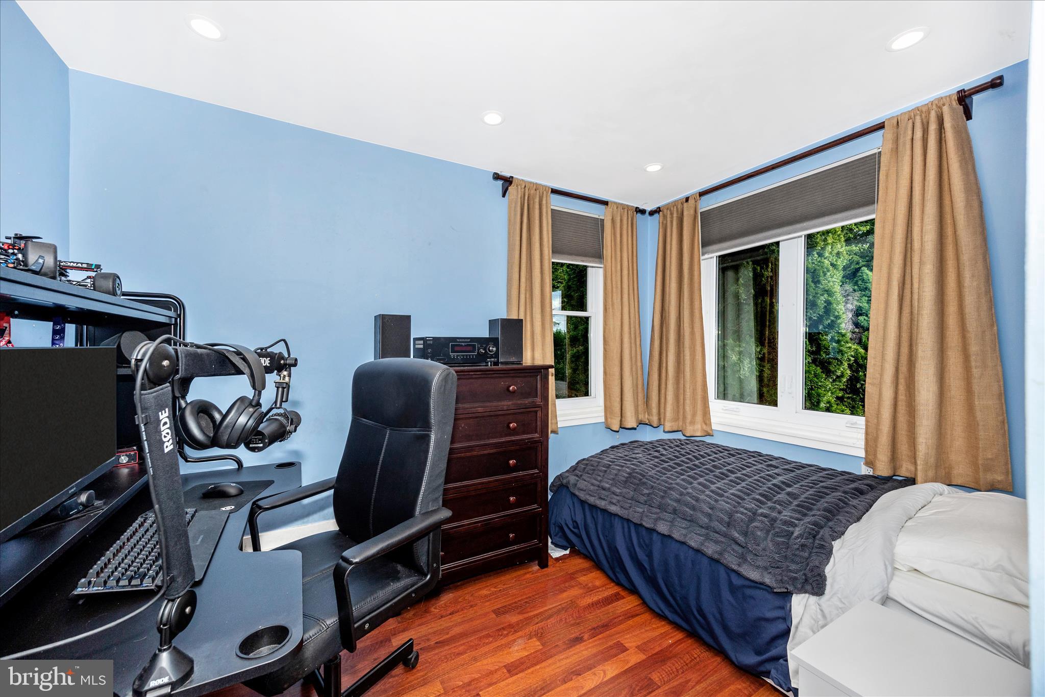 BRADDOCK HEIGHTS - Residential