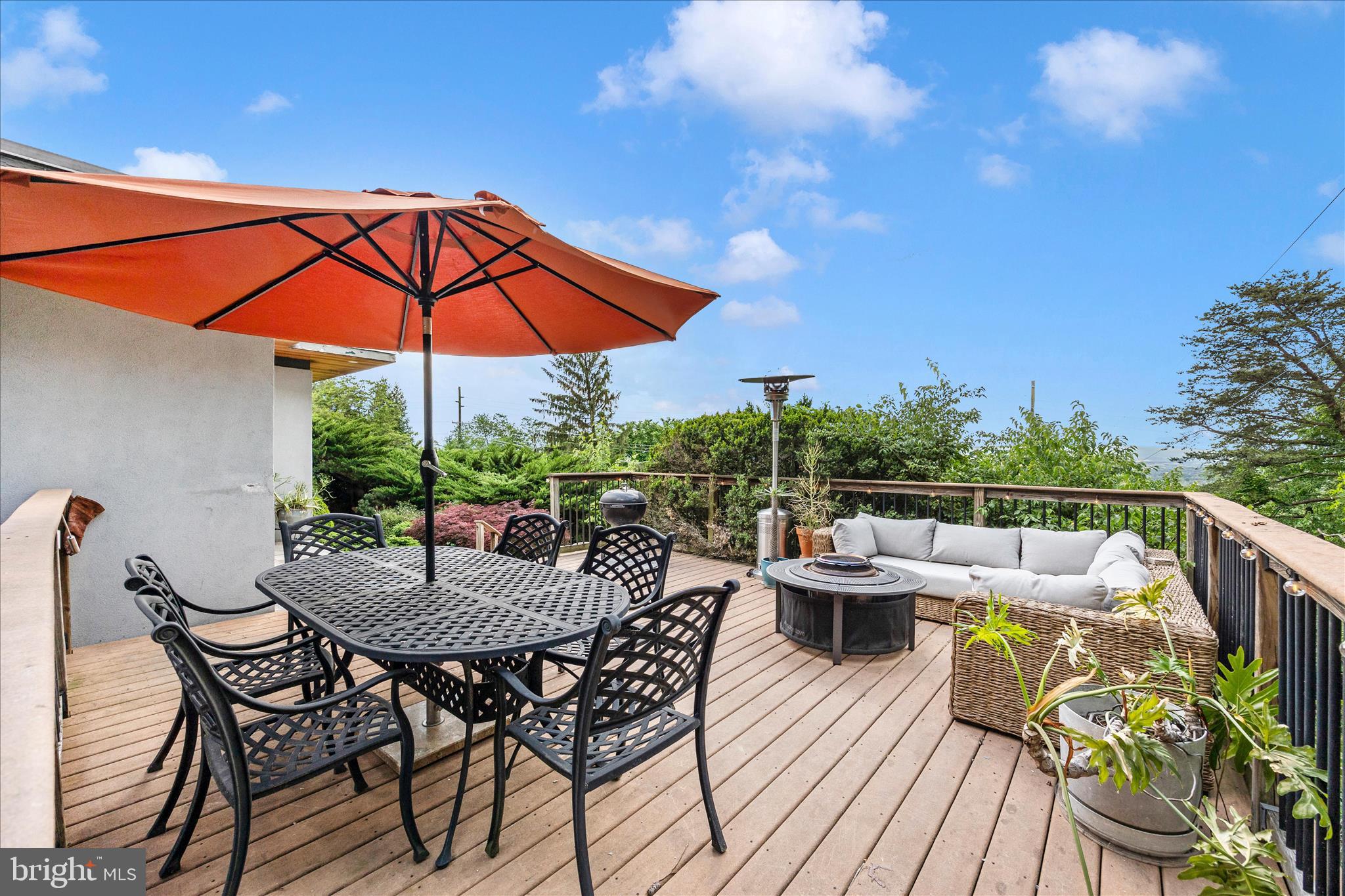 BRADDOCK HEIGHTS - Residential