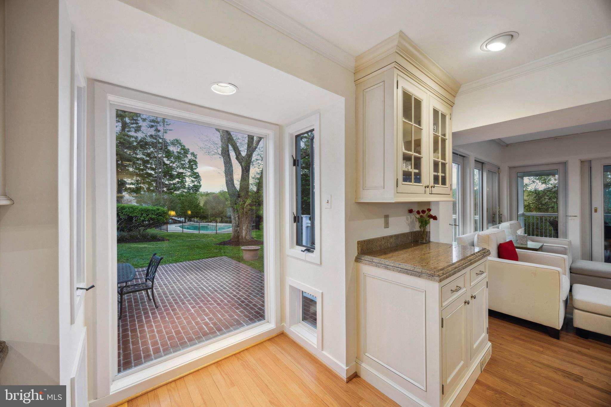 FARSIDE - Residential