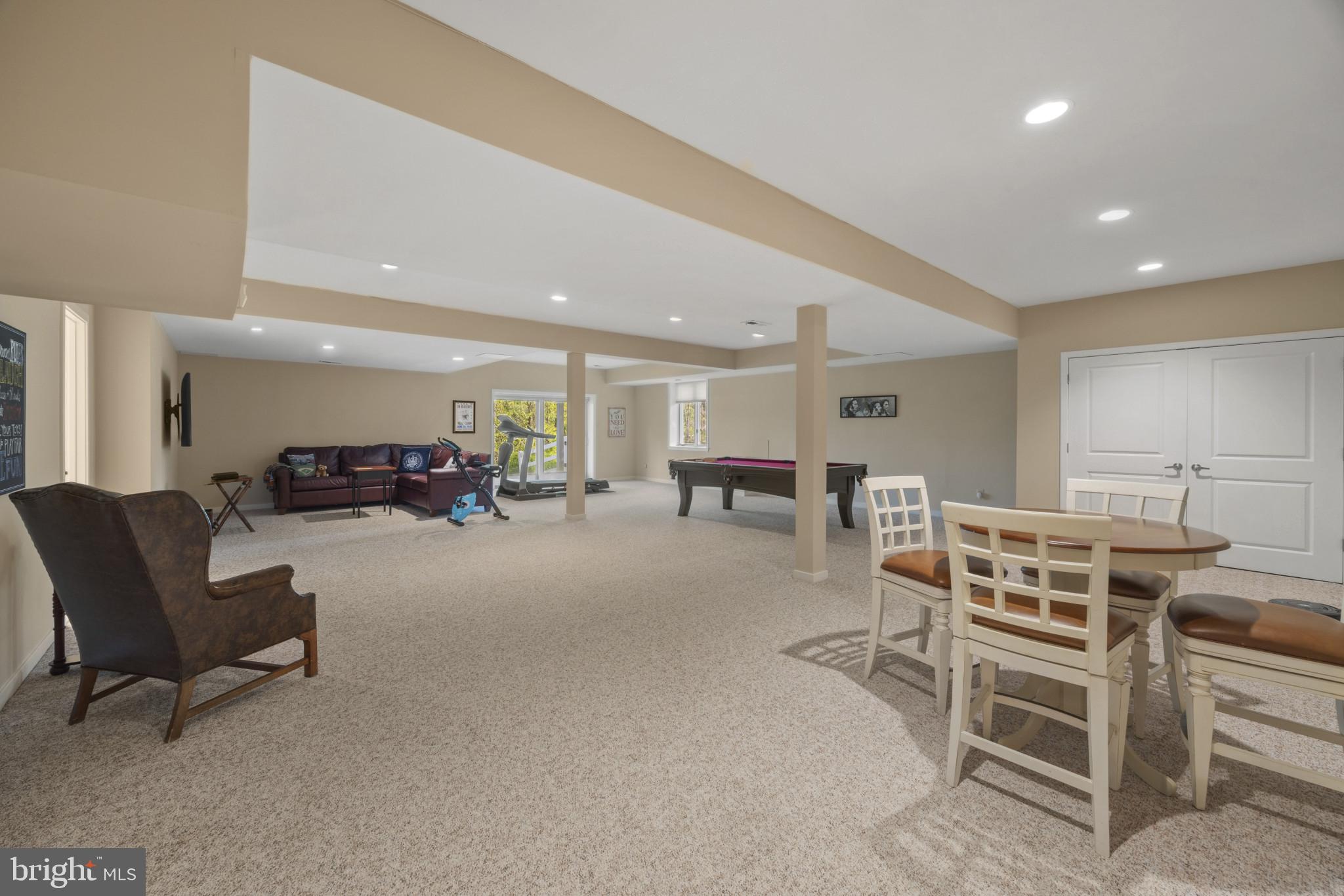 FARSIDE - Residential