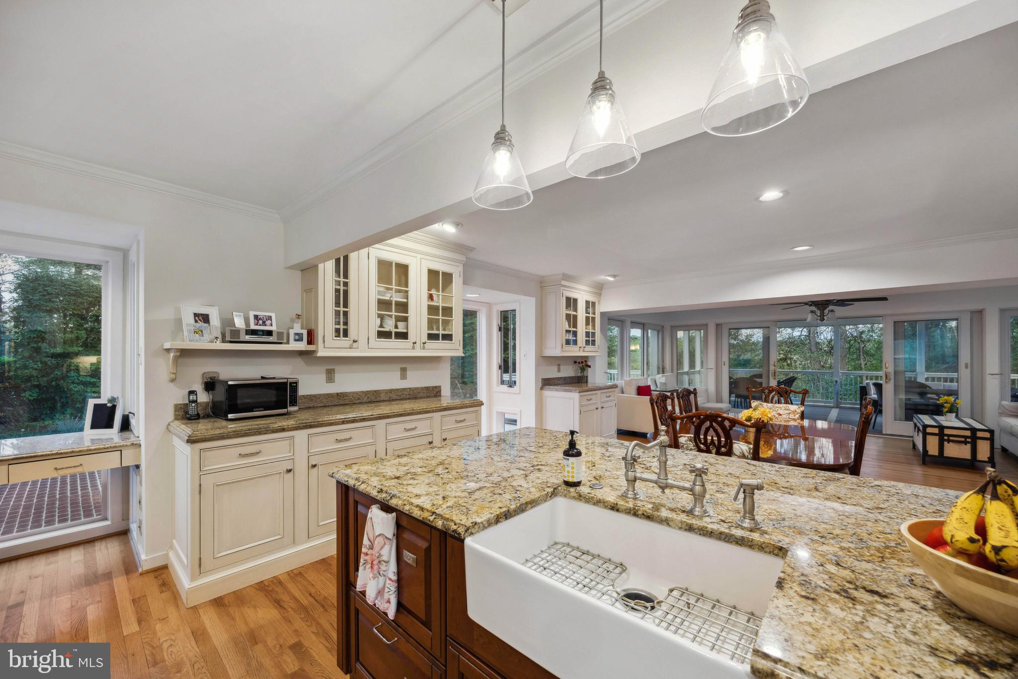 FARSIDE - Residential