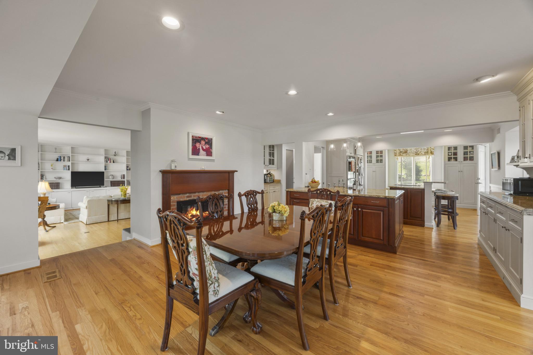 FARSIDE - Residential