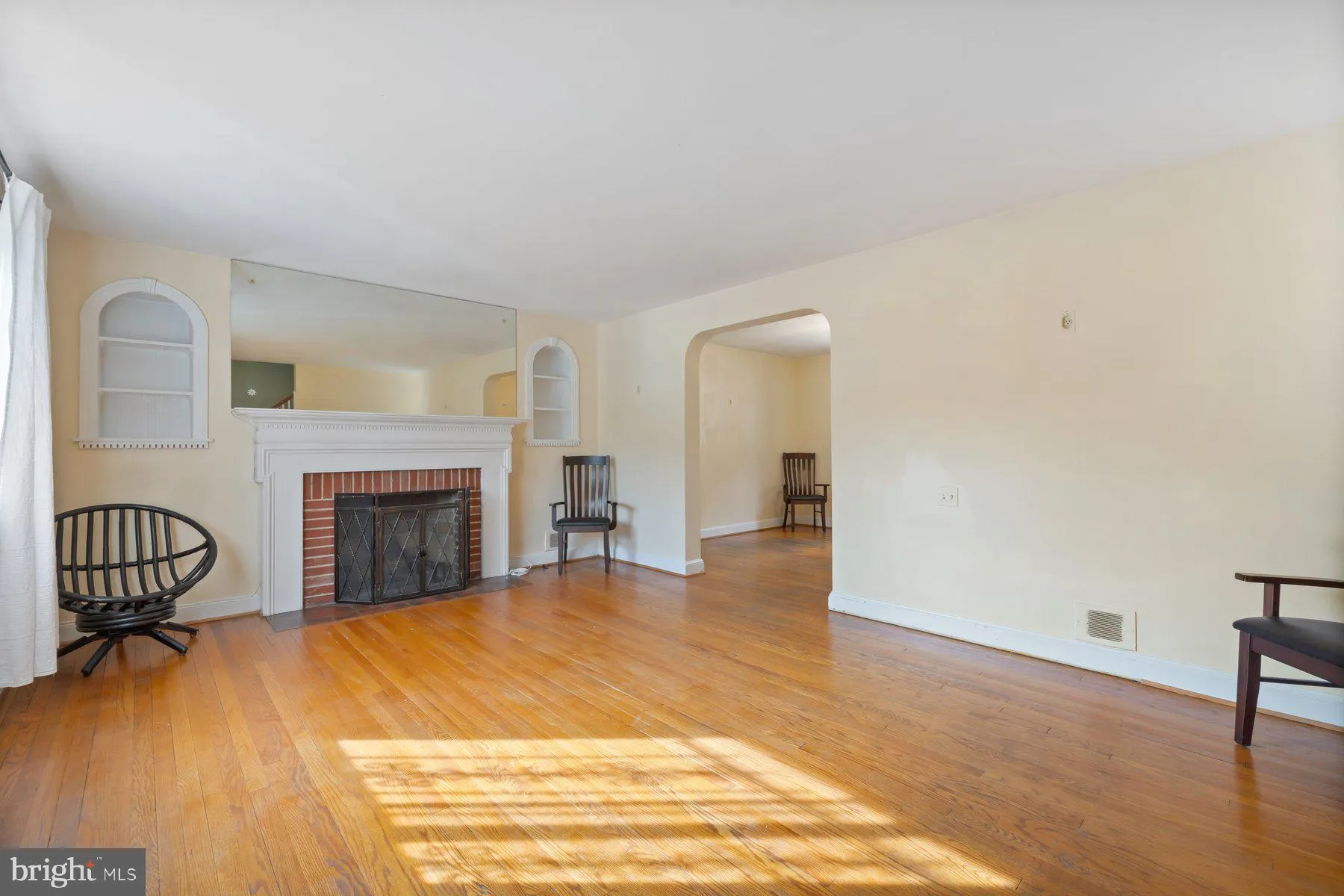 Silver Spring, Maryland 20910, United States, 3 Bedrooms Bedrooms, ,3 BathroomsBathrooms,Residential,Active,143301