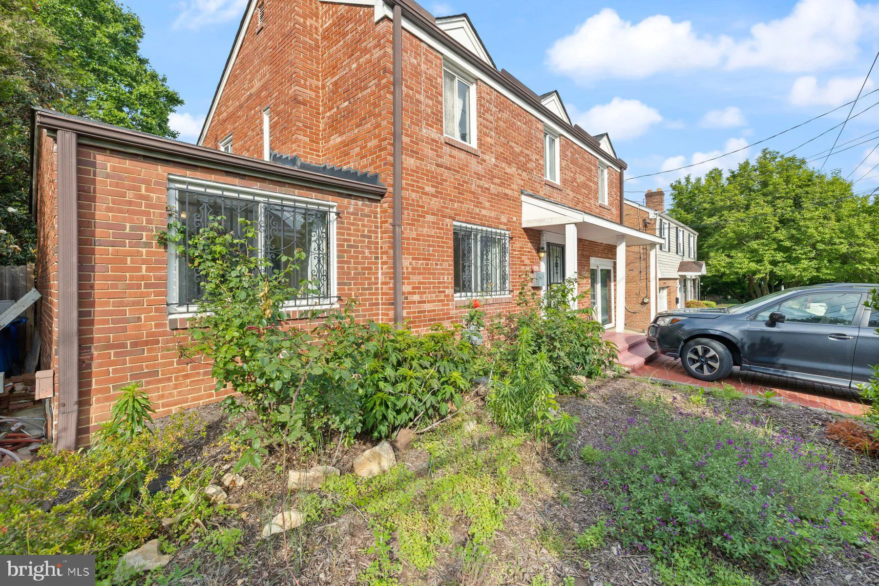 Silver Spring, Maryland 20910, United States, 3 Bedrooms Bedrooms, ,3 BathroomsBathrooms,Residential,Active,143301