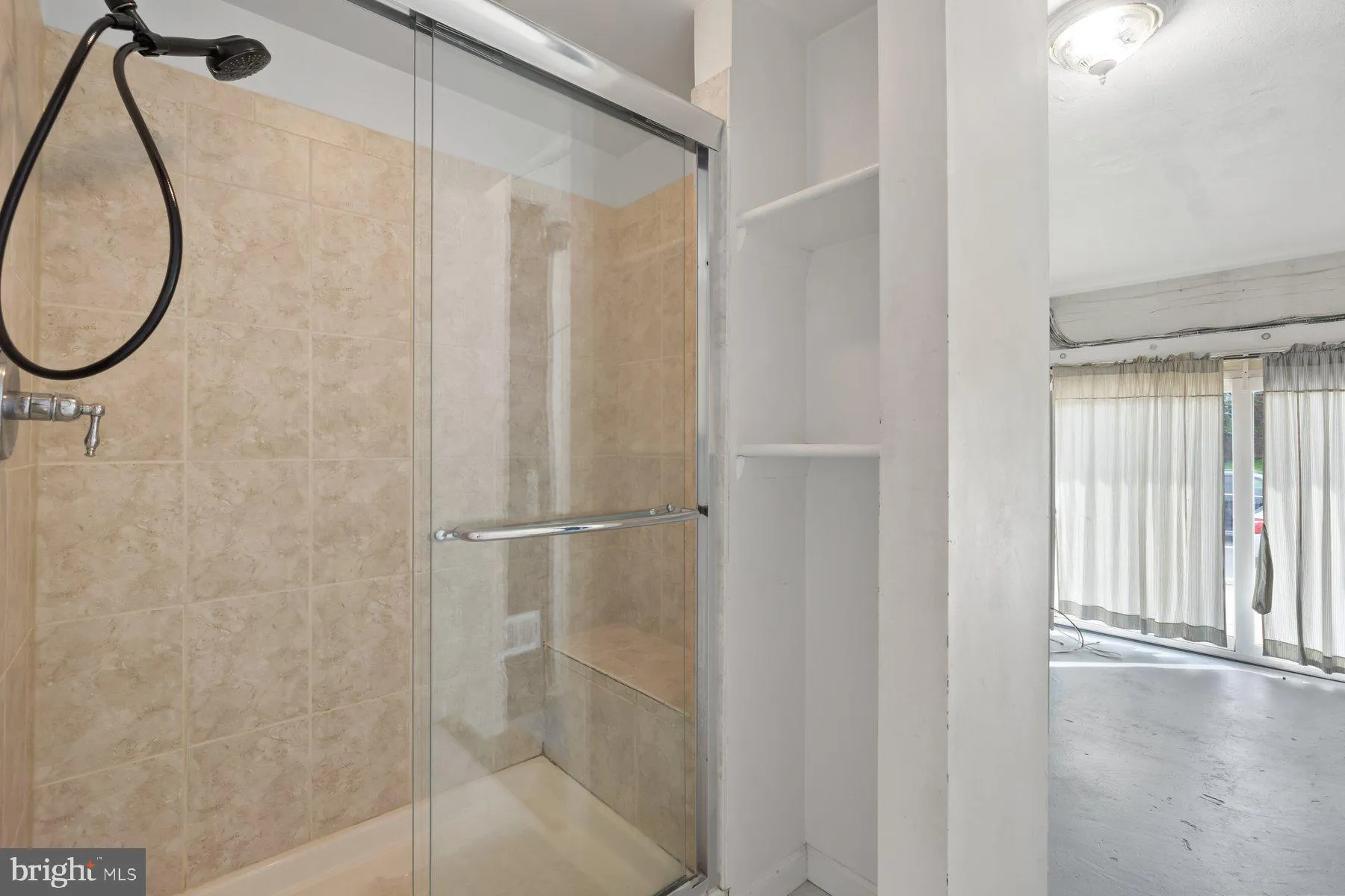 Silver Spring, Maryland 20910, United States, 3 Bedrooms Bedrooms, ,3 BathroomsBathrooms,Residential,Active,143301