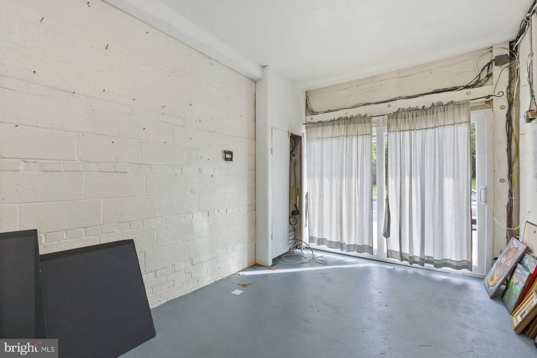 Silver Spring, Maryland 20910, United States, 3 Bedrooms Bedrooms, ,3 BathroomsBathrooms,Residential,Active,143301