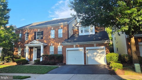 Homes For Rent - 7659 Shuttington Drive<br/> Fairfax County, ALEXANDRIA, VA 22315
