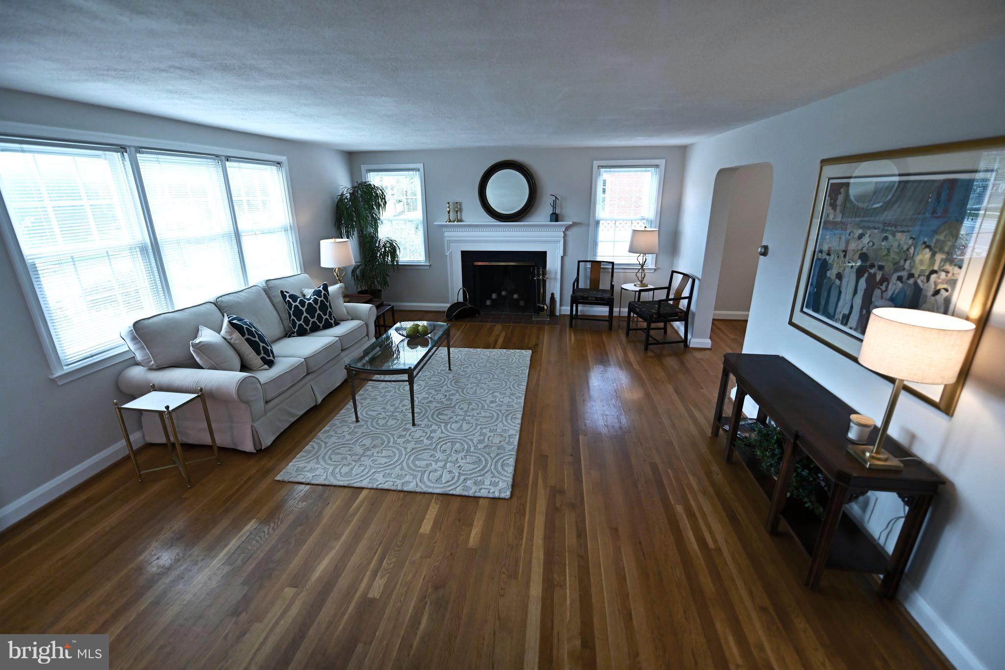 LOCH RAVEN MANOR - Residential