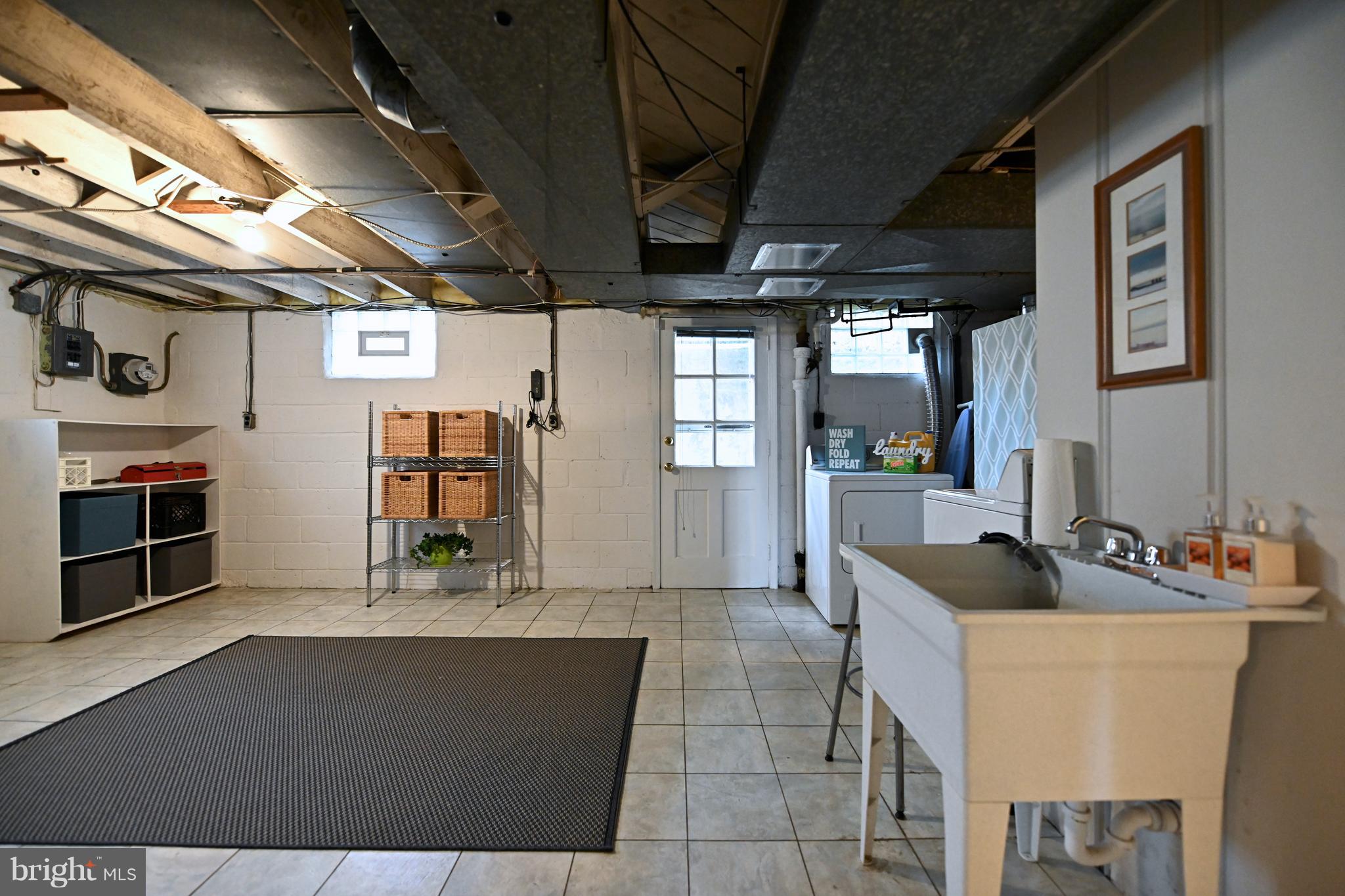 LOCH RAVEN MANOR - Residential