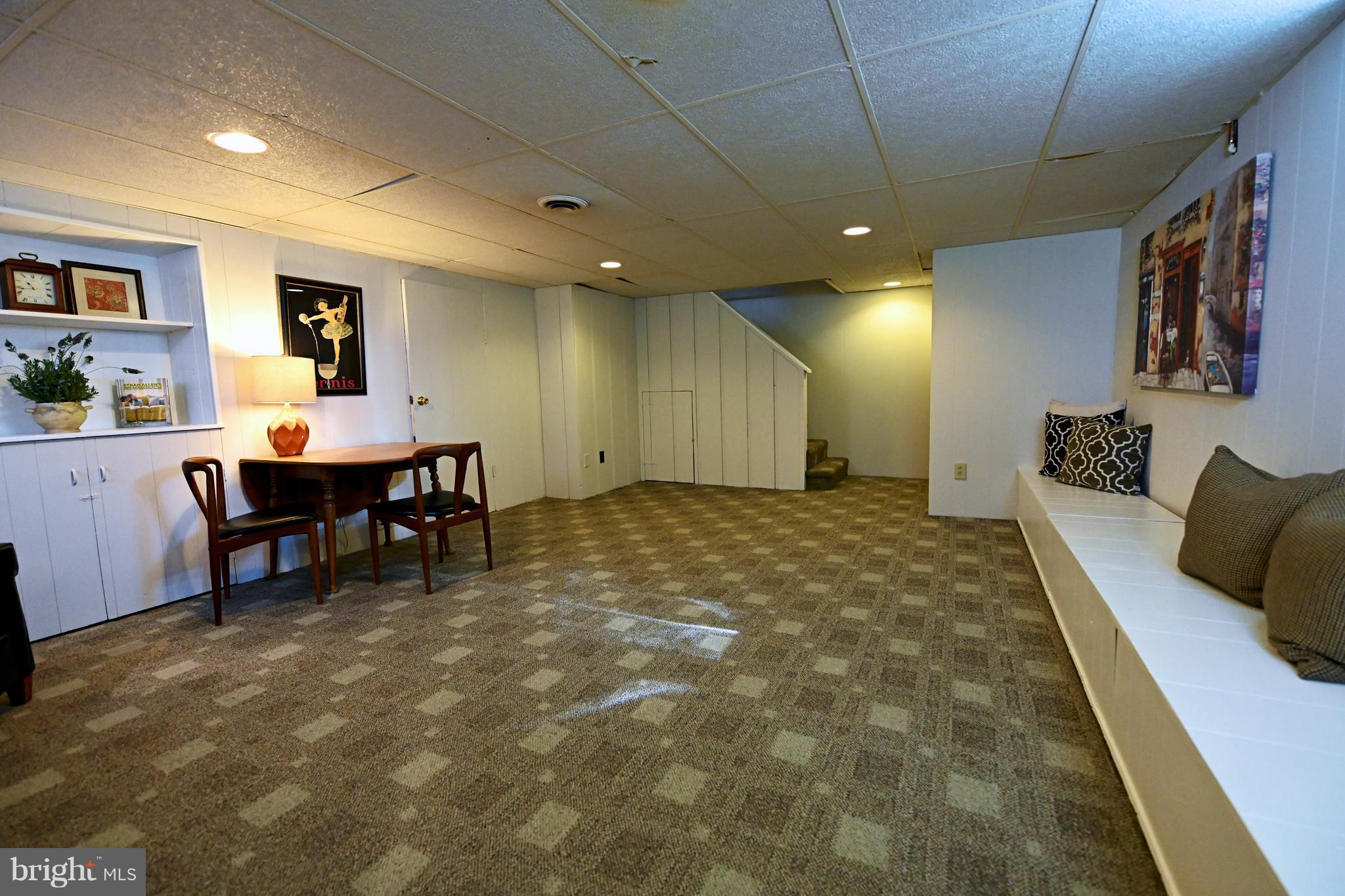 LOCH RAVEN MANOR - Residential