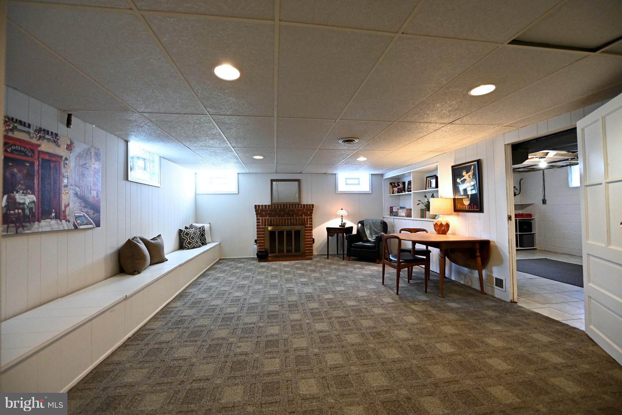 LOCH RAVEN MANOR - Residential