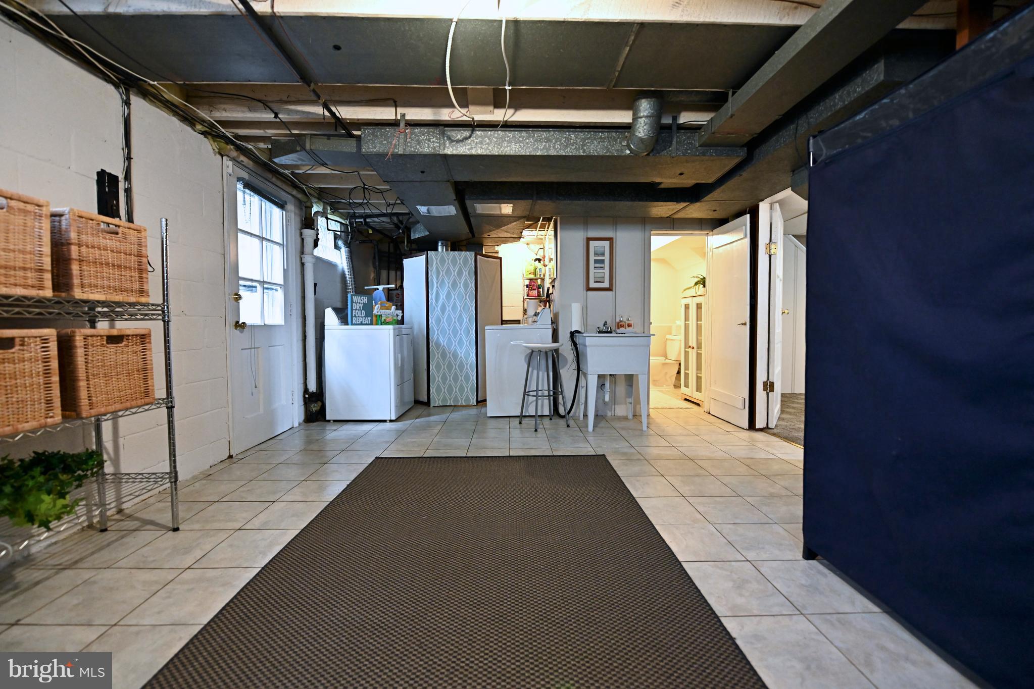 LOCH RAVEN MANOR - Residential