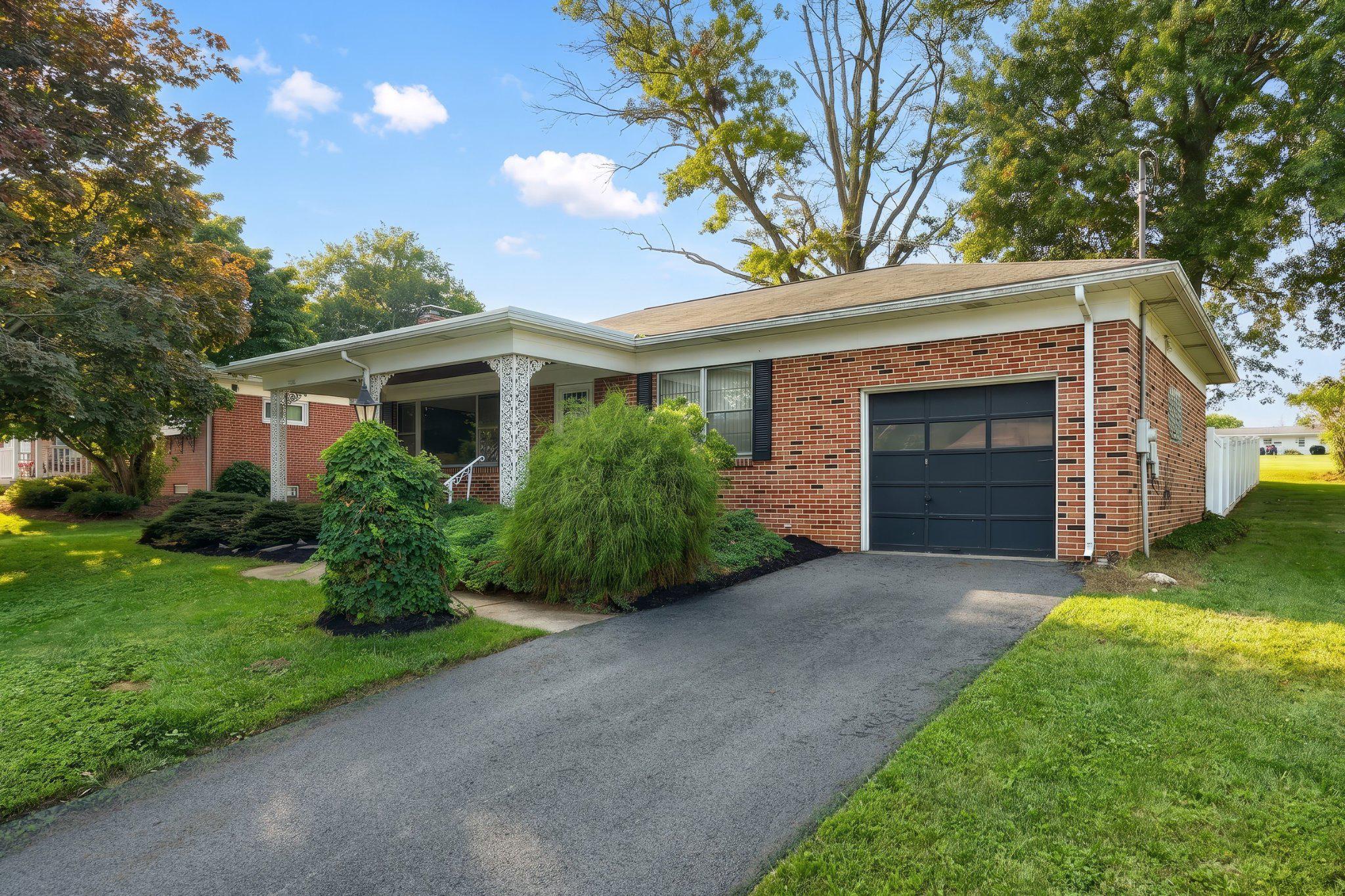 22 CRESTVIEW DRIVE