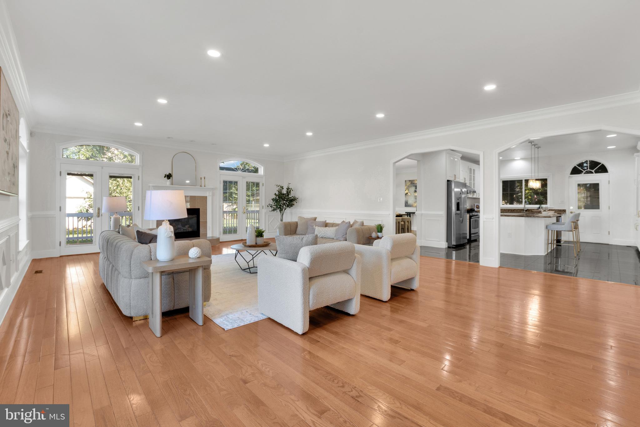 DOUGLAS PARK - Residential