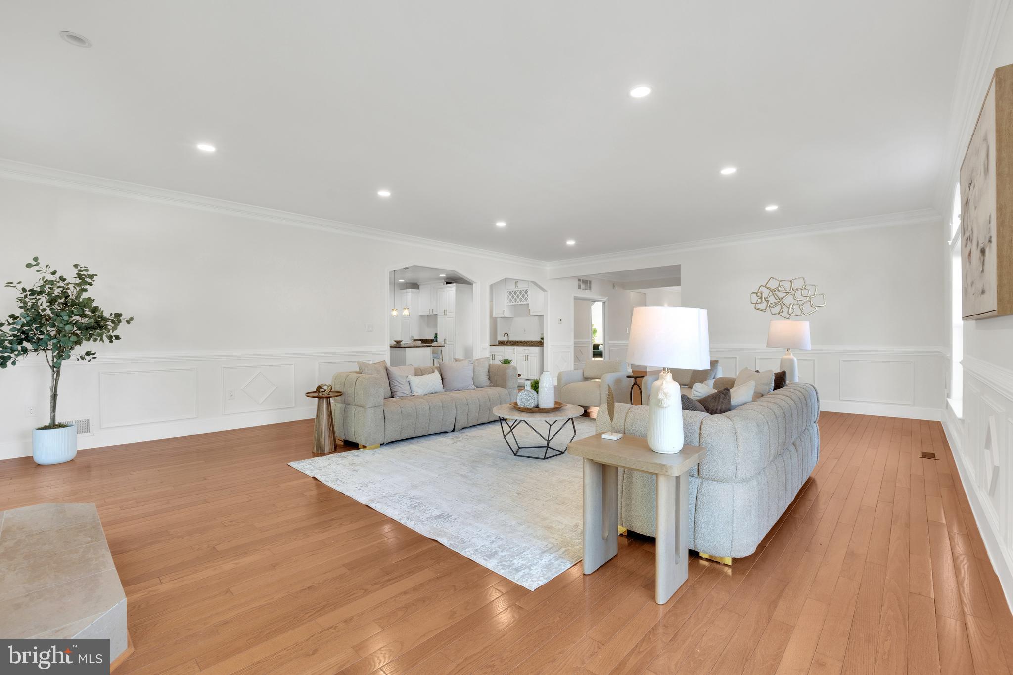 DOUGLAS PARK - Residential