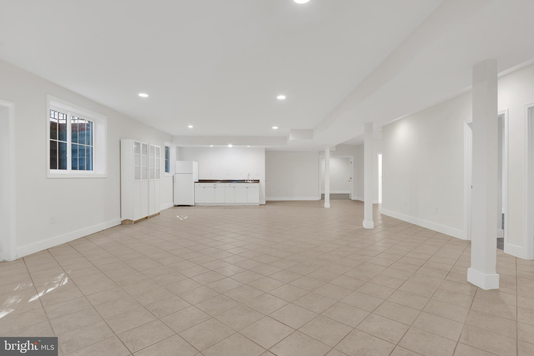 DOUGLAS PARK - Residential