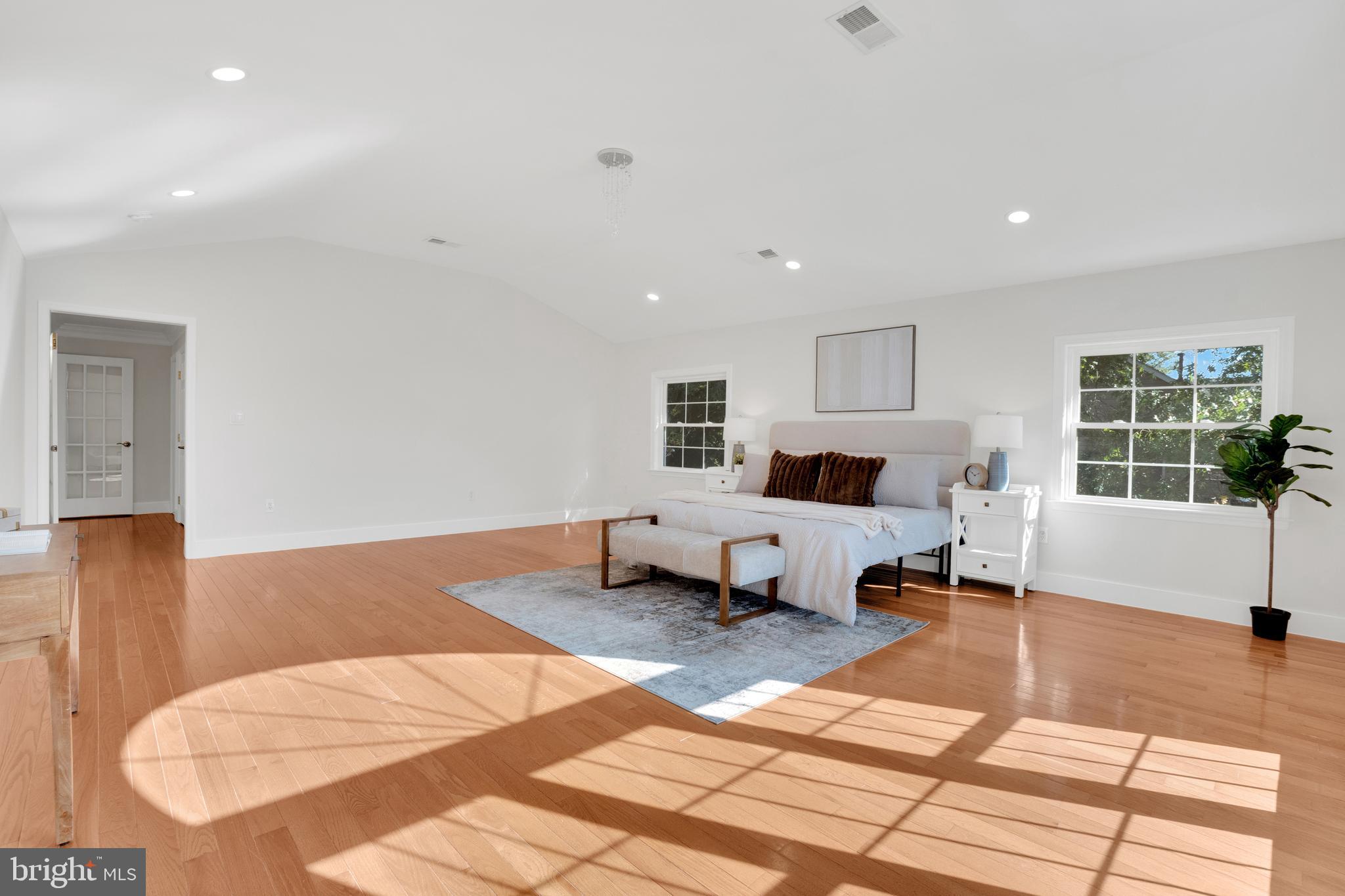 DOUGLAS PARK - Residential