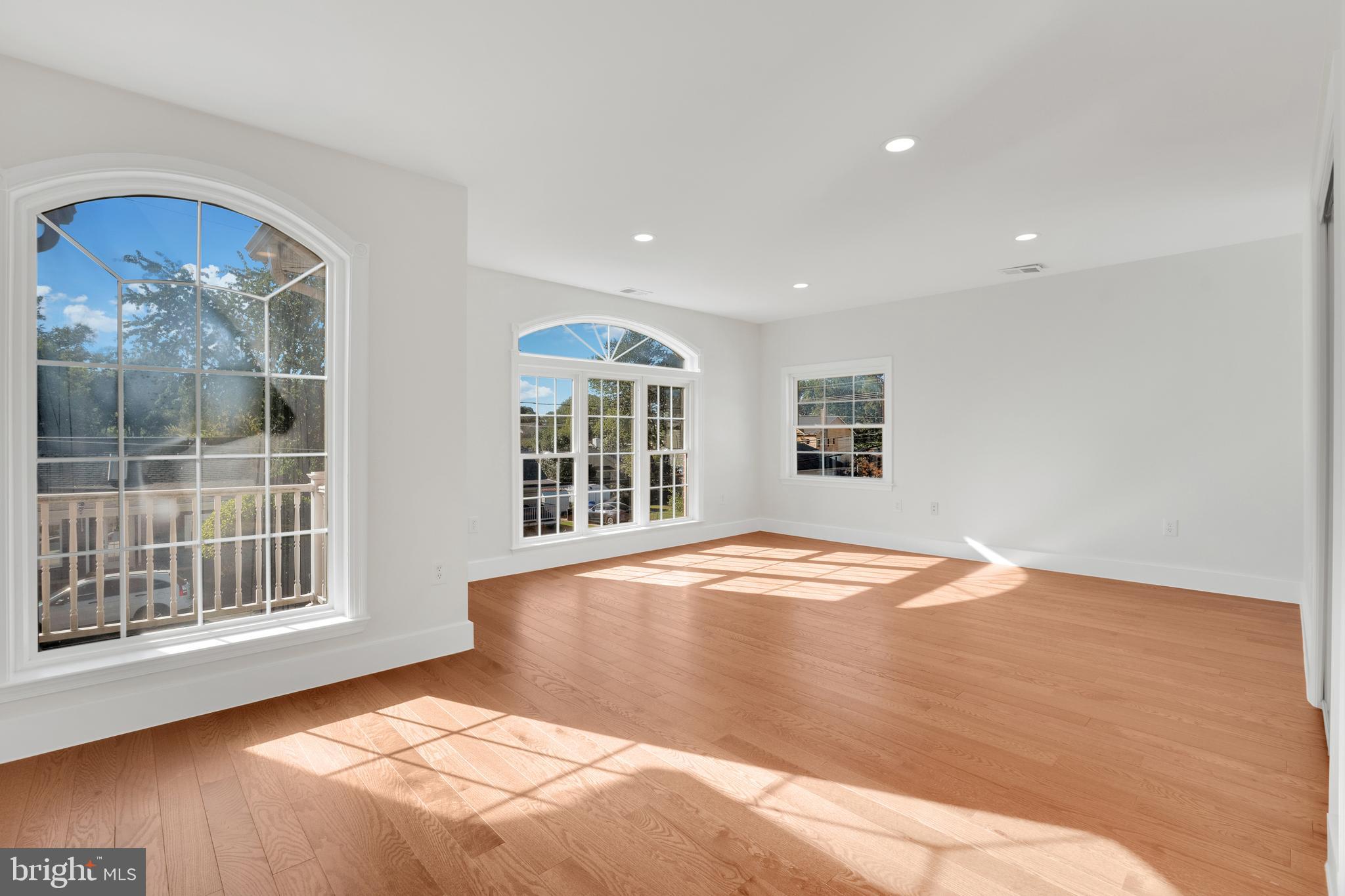 DOUGLAS PARK - Residential